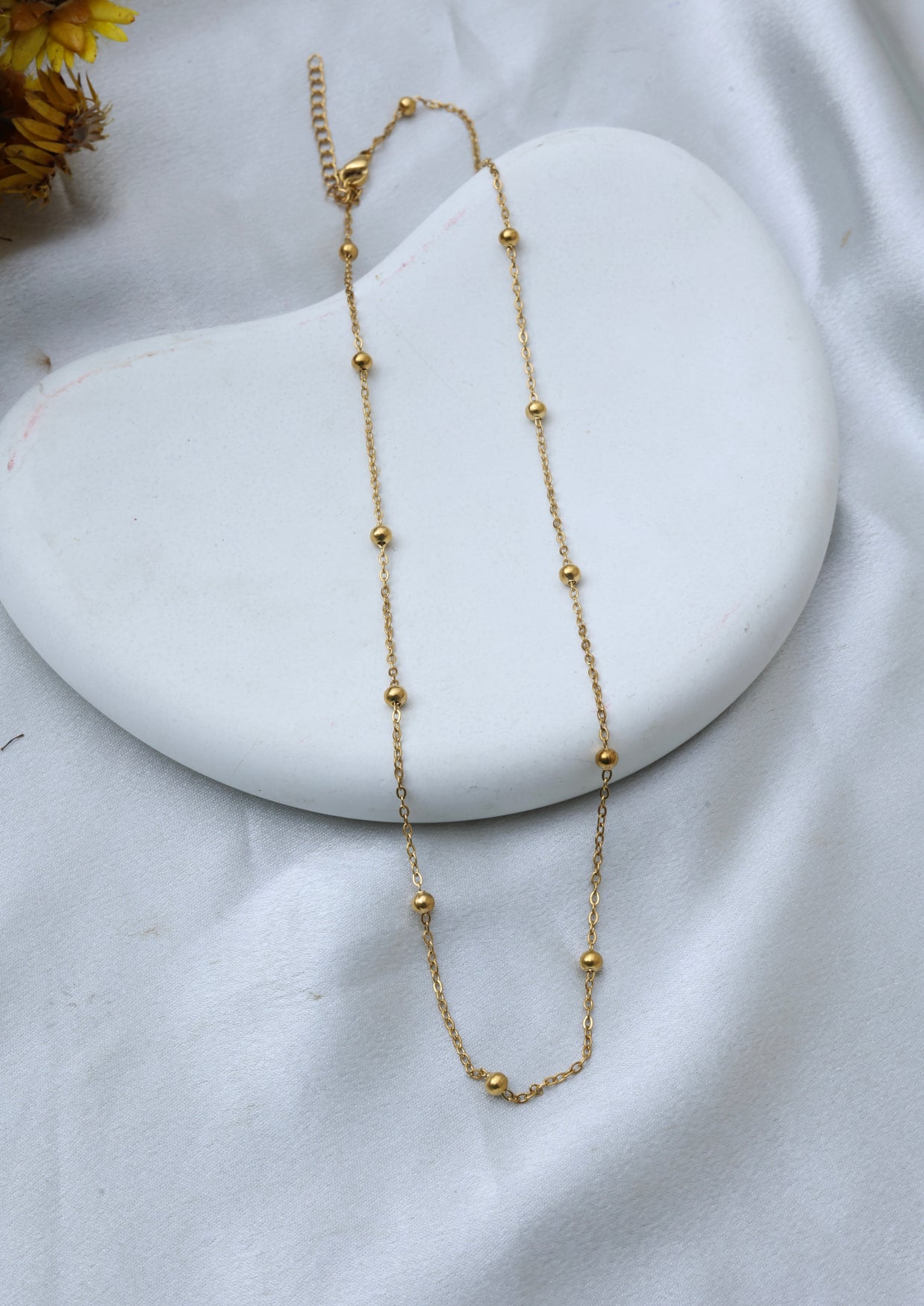 Golden beads chain