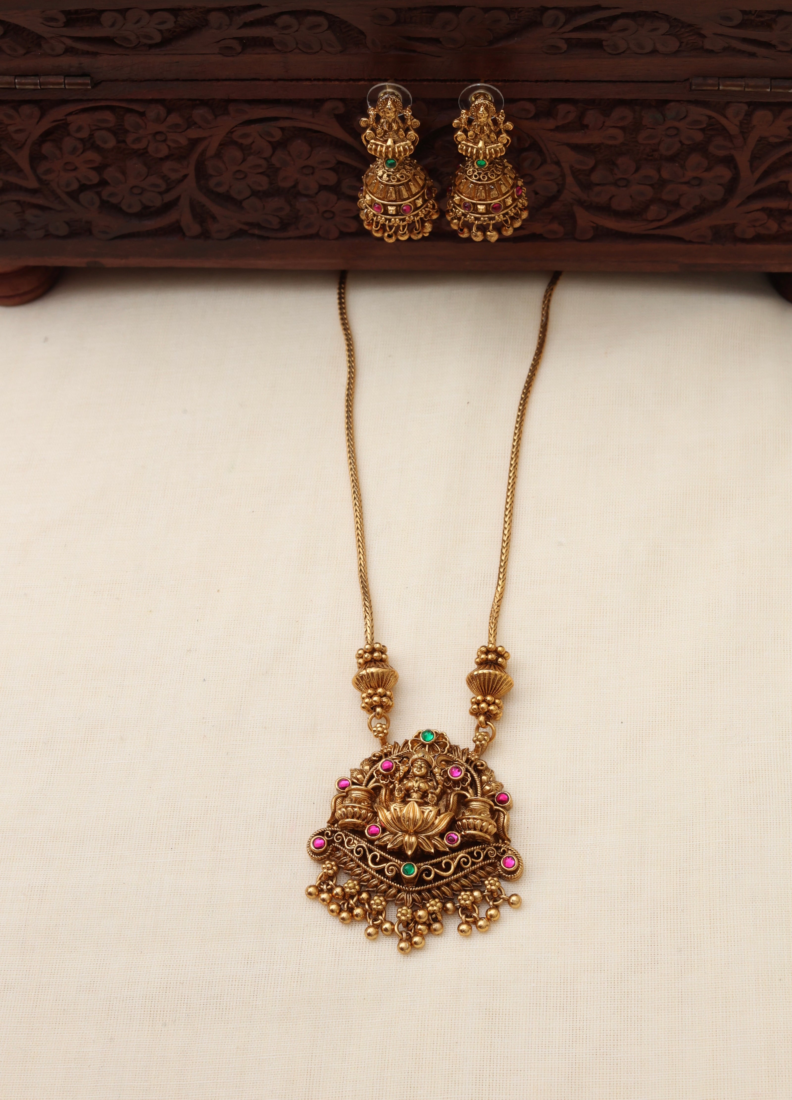 Renuka haaram - ( JS 0239)