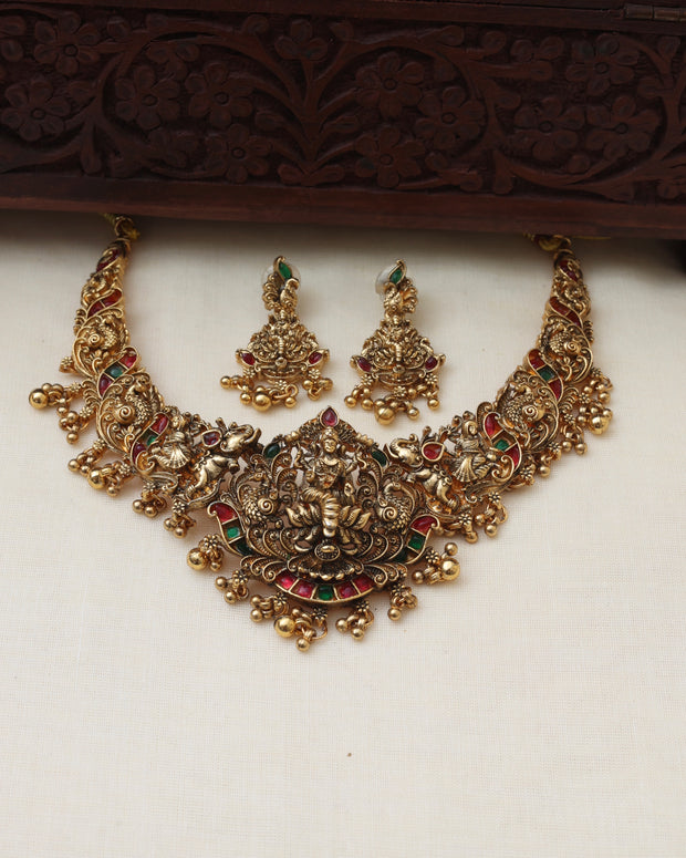 Shree Lakshmi necklace set