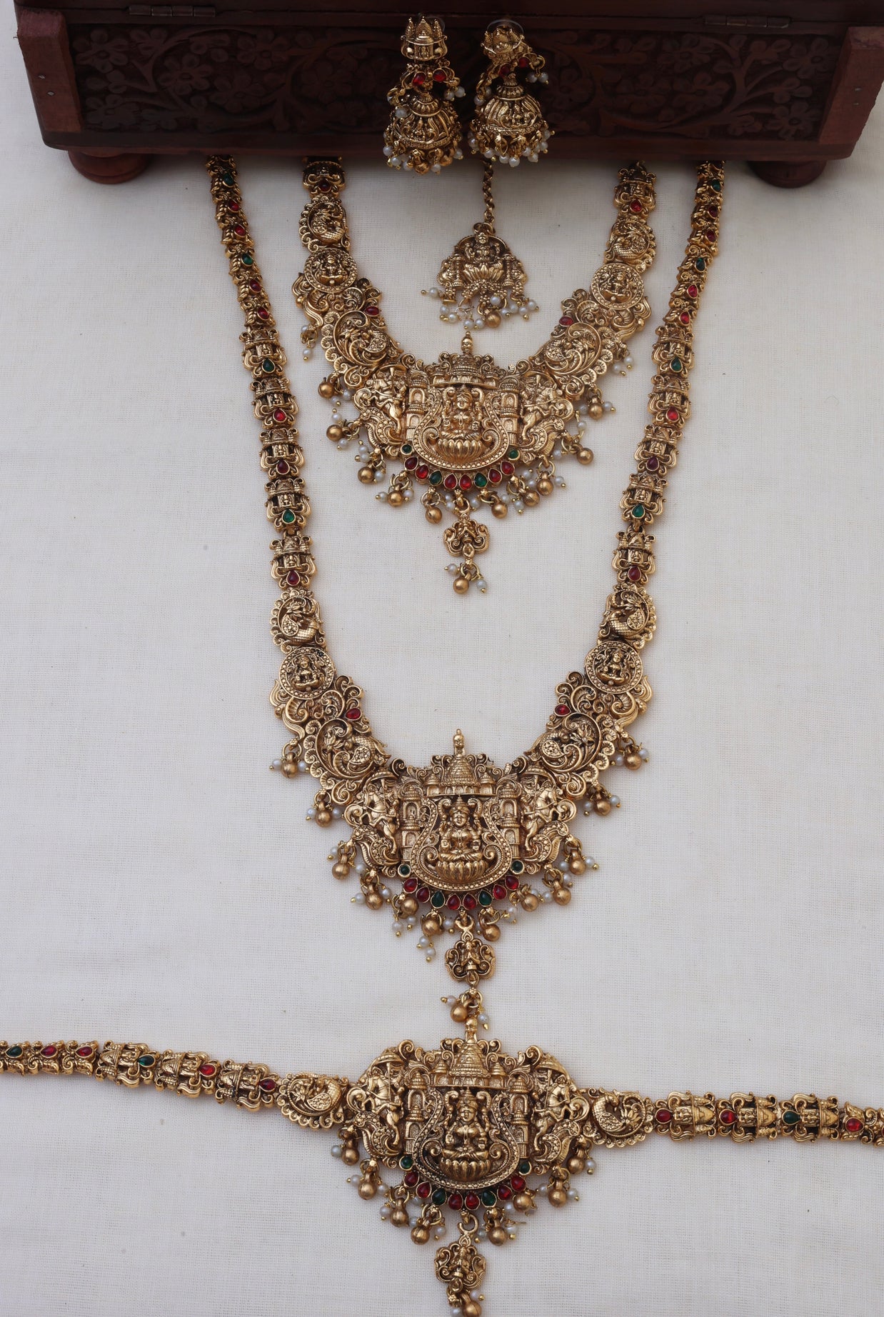 Antique Maheswari Bridalset