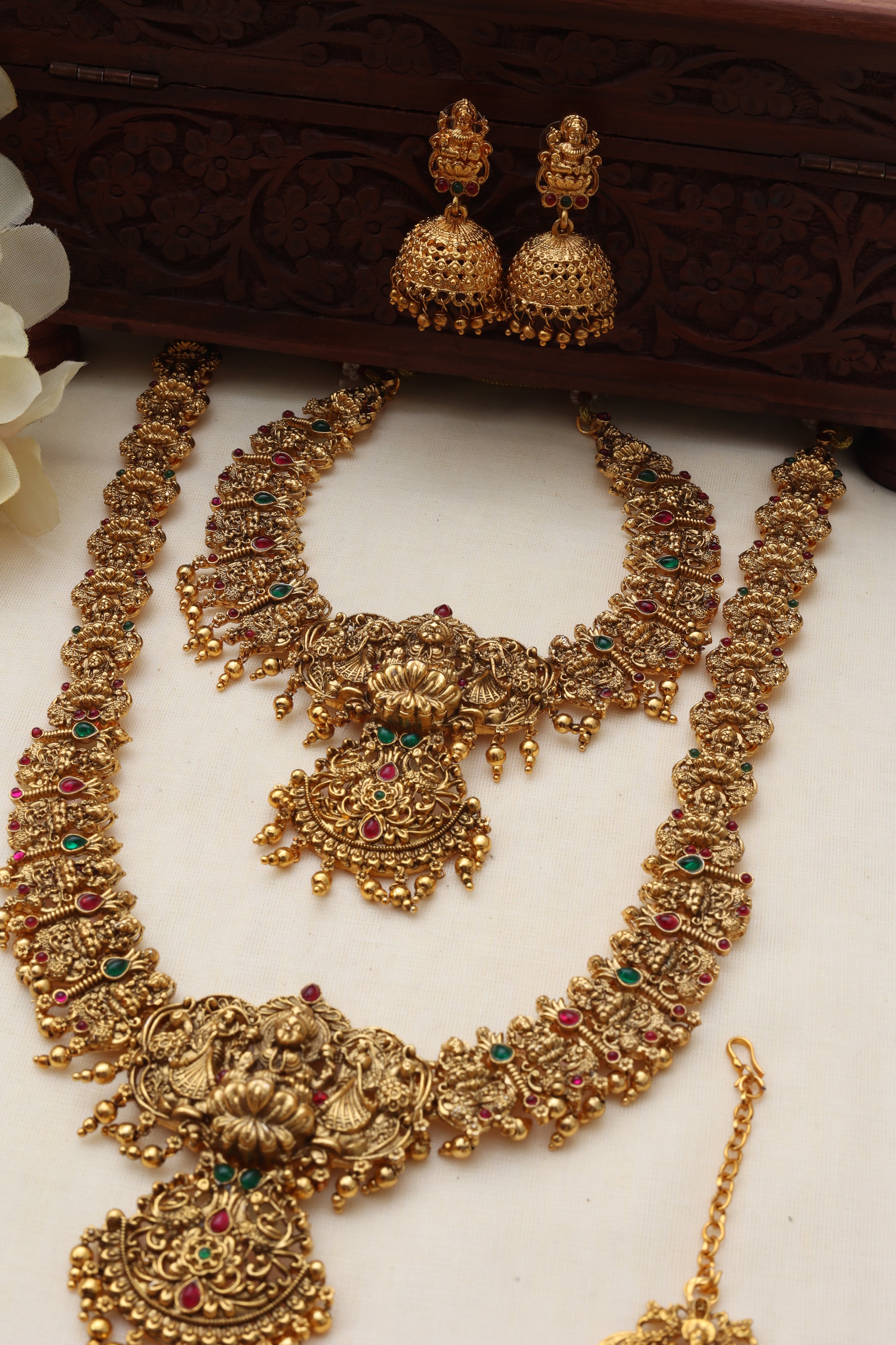Thanjai Bridalset