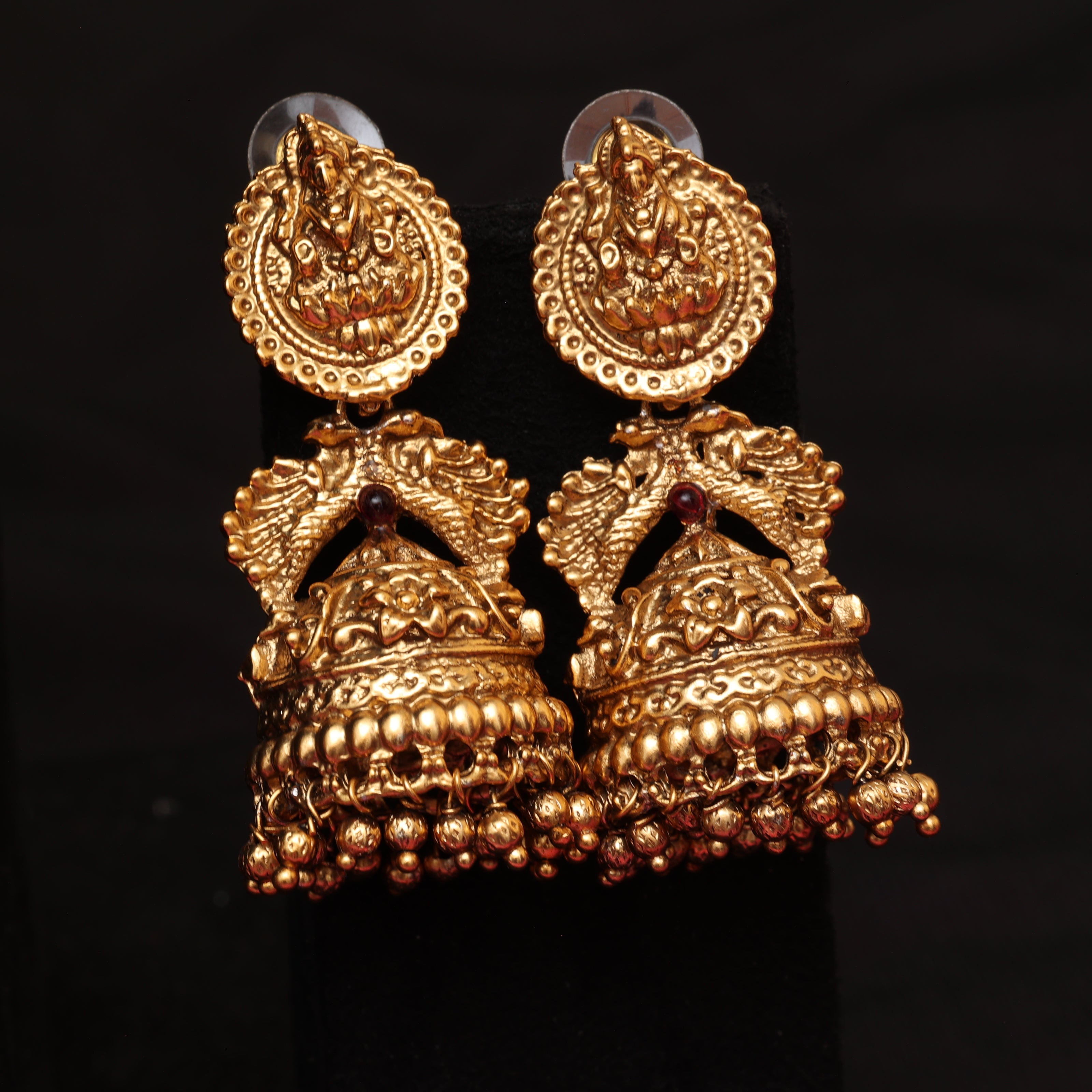 Suvarna Devi Jhumkas