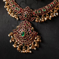 Rudra Kemp necklace set