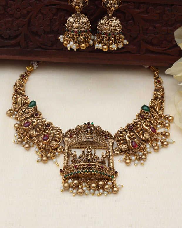 Divya Mandira necklace set