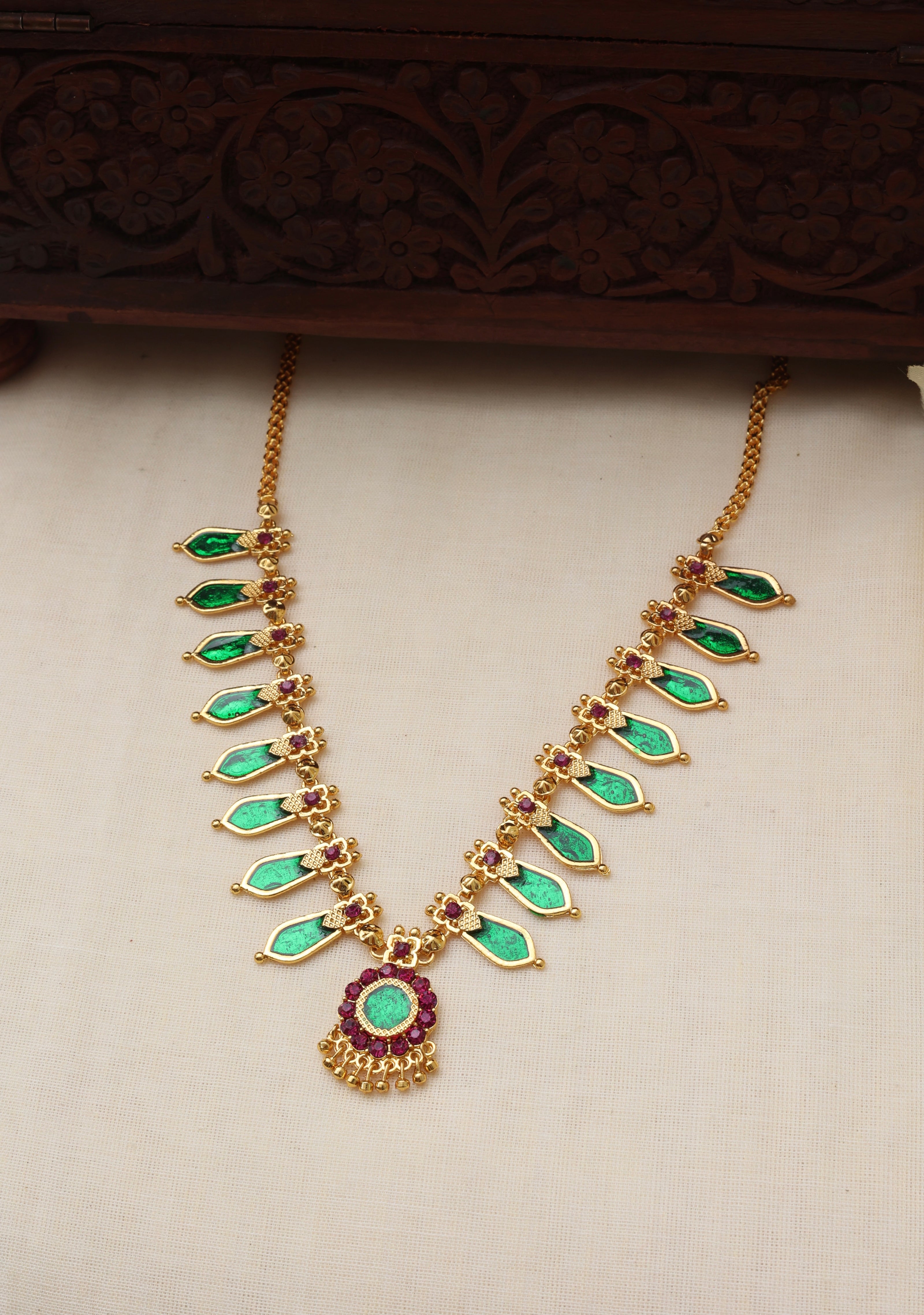 Budget palakka necklace