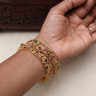 Tara Bangles-004