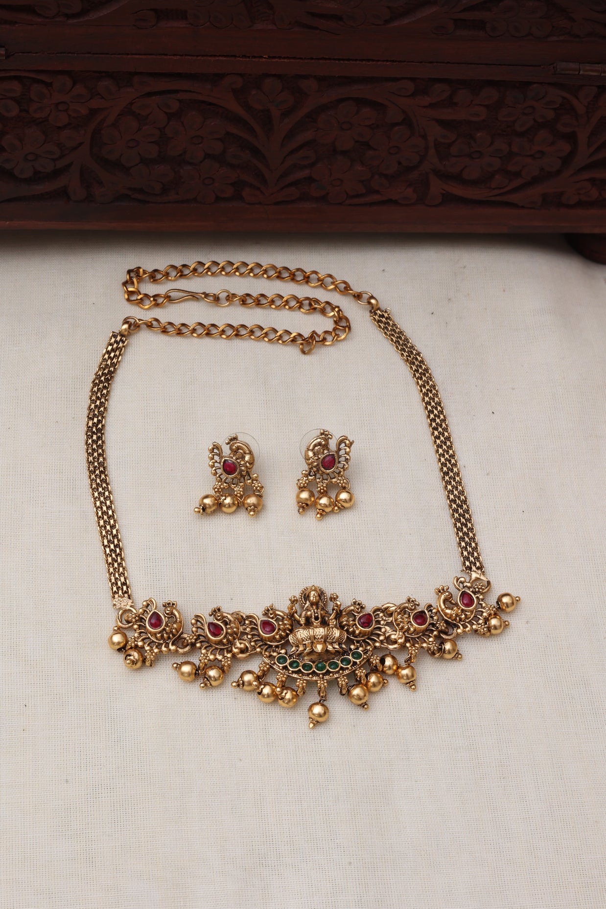 Athira choker set Multicolour -JS 0197