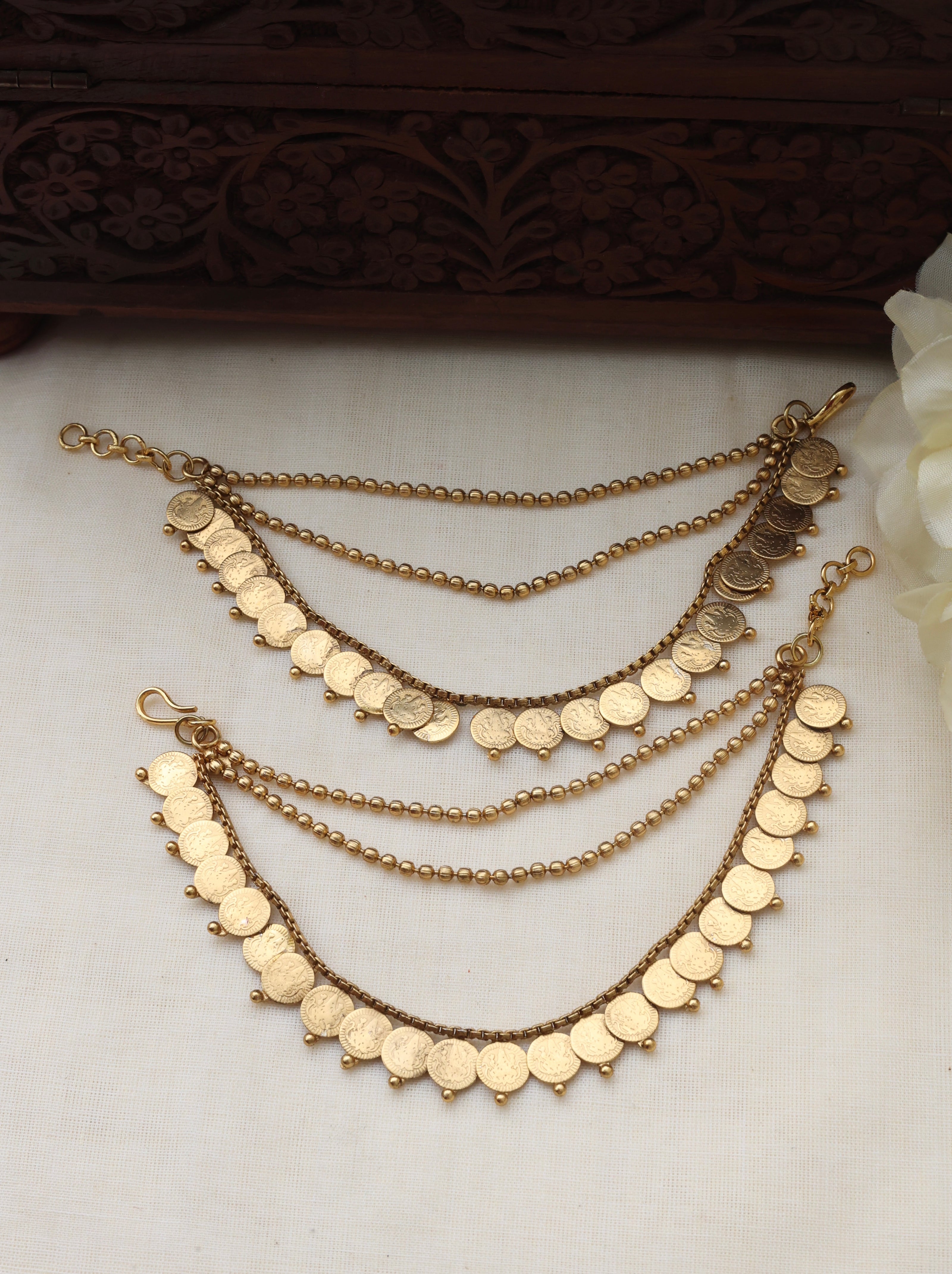 Golden coin Earchain - (EC 002)