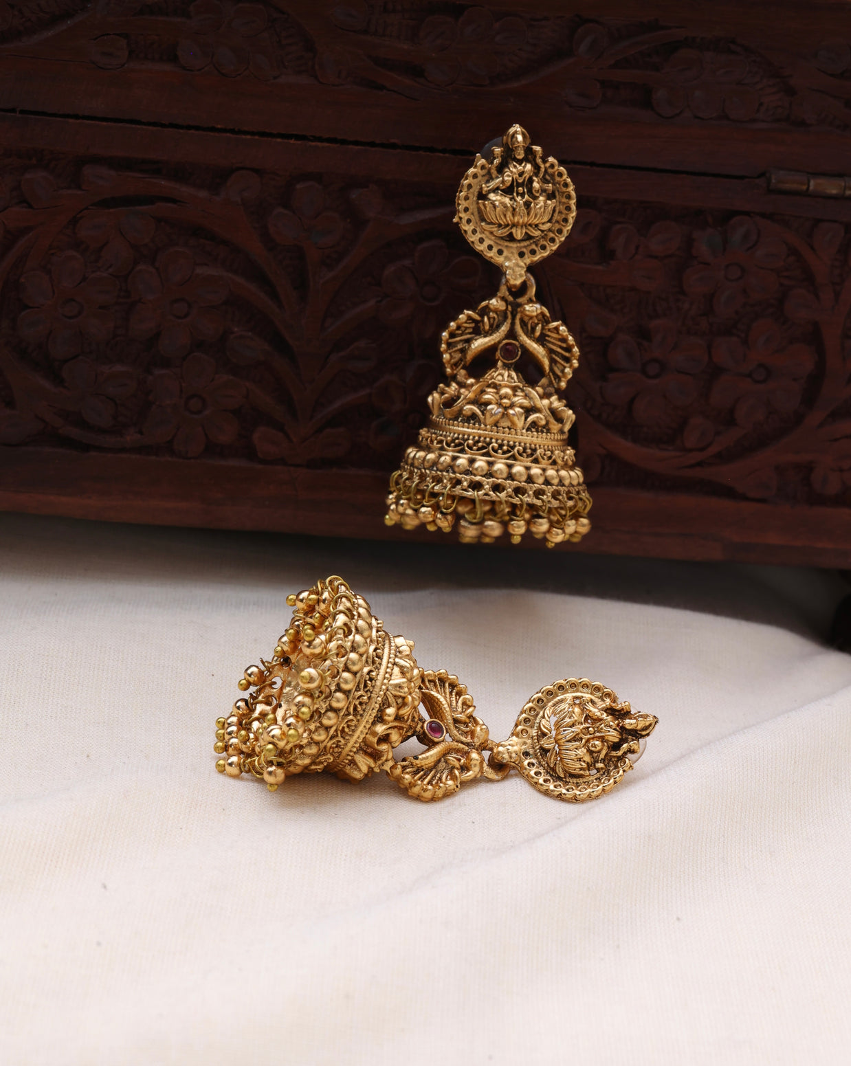 Suvarna Devi Jhumkas