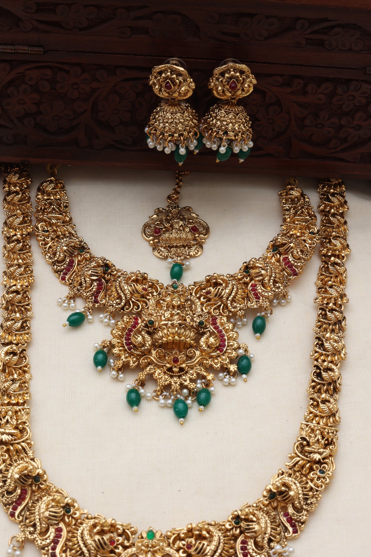 Anushka Emerald bridalset-(BS-022)