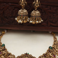Divya Mandira necklace set