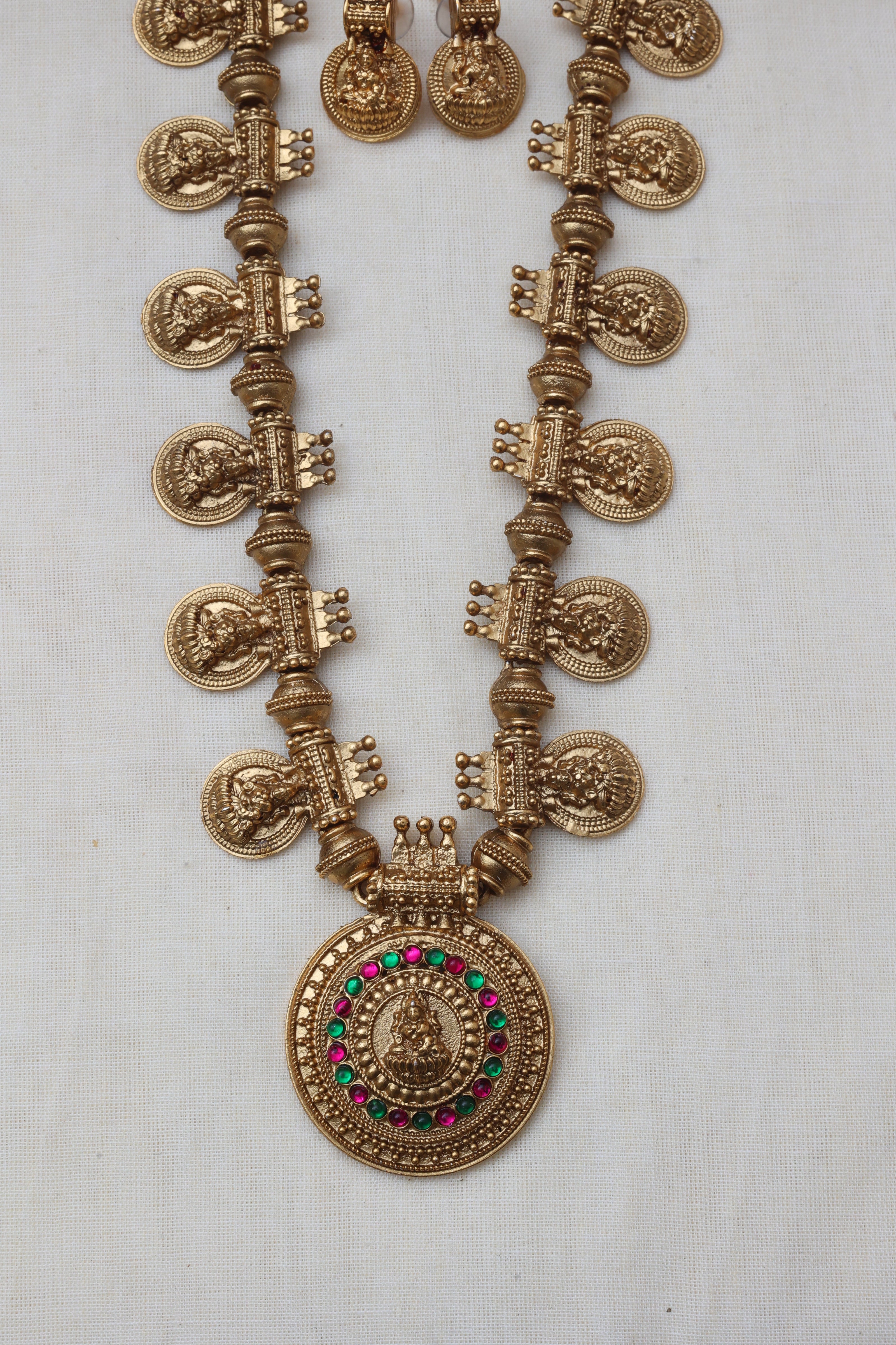 Thanjai coin haaram-JS 0187