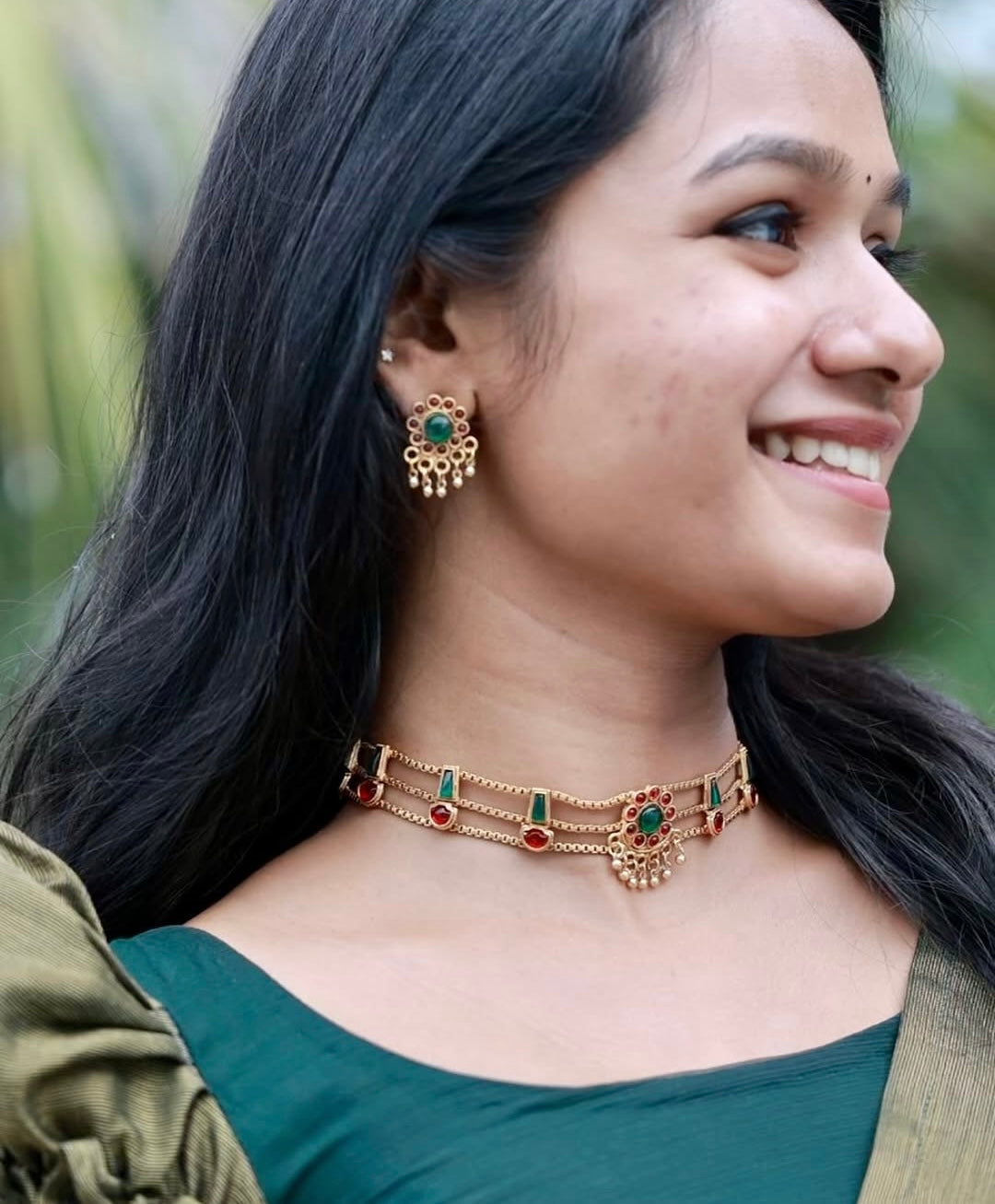 Elegant 3 Layer Choker