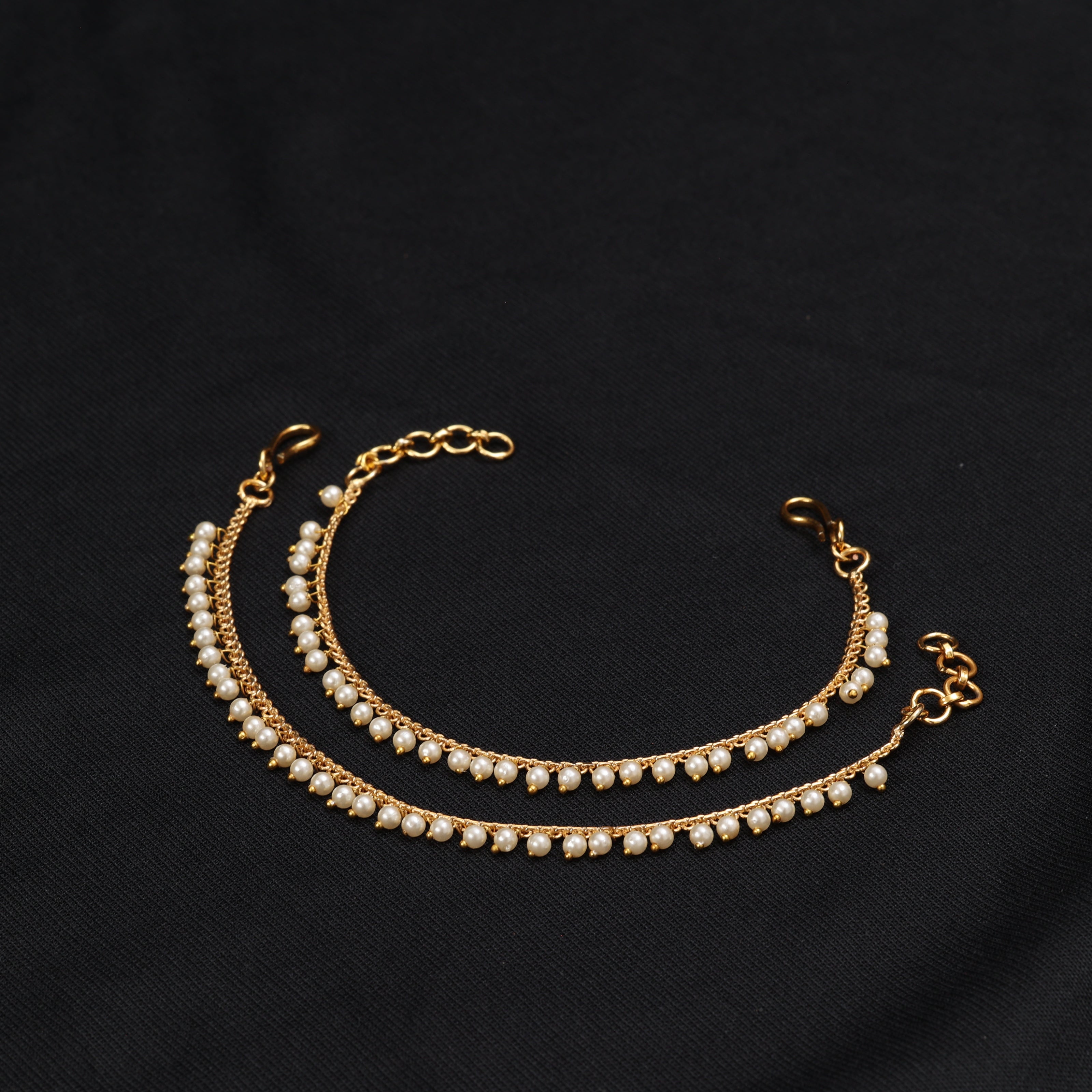 Single layer pearl mattal