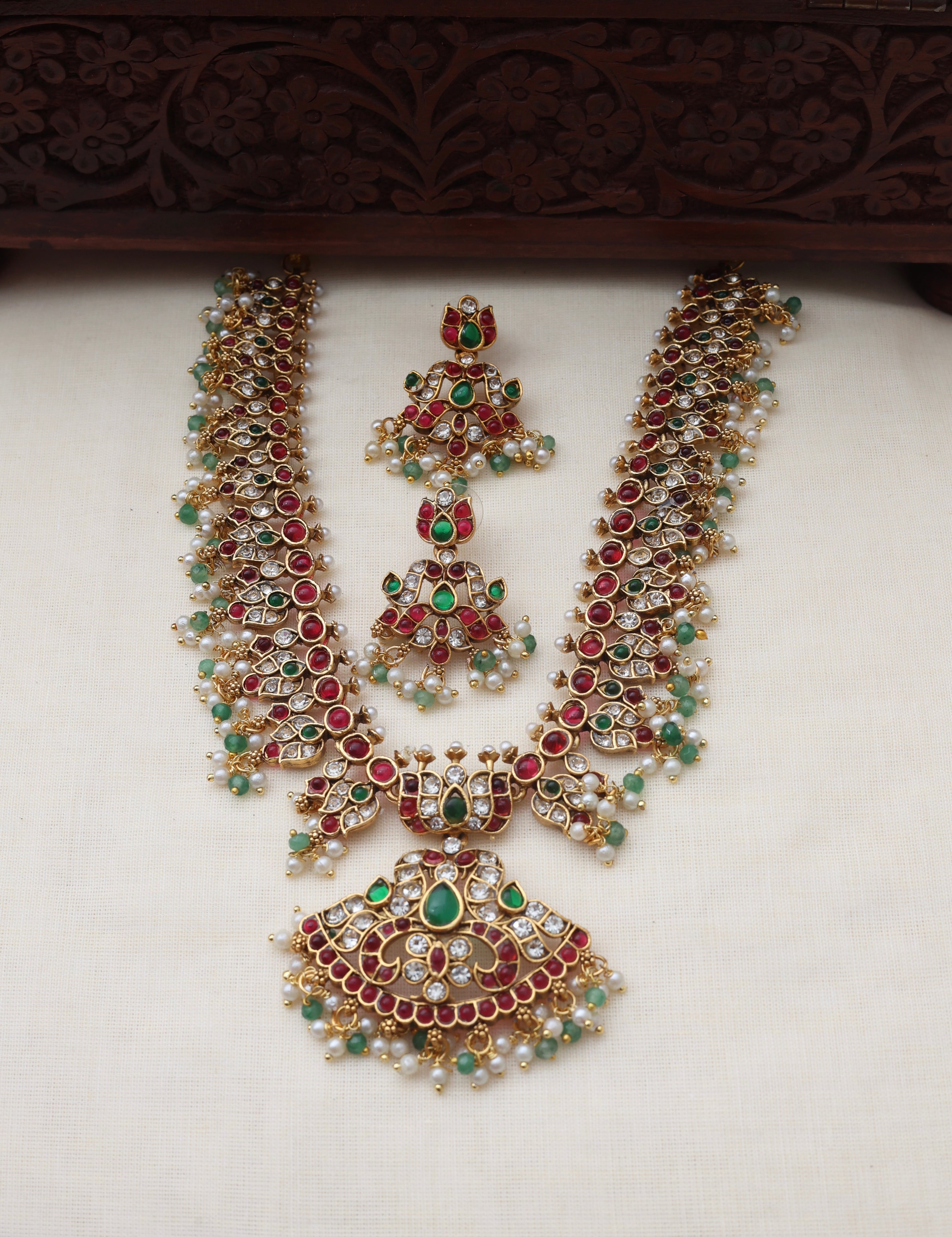 Ratna kemp necklace set