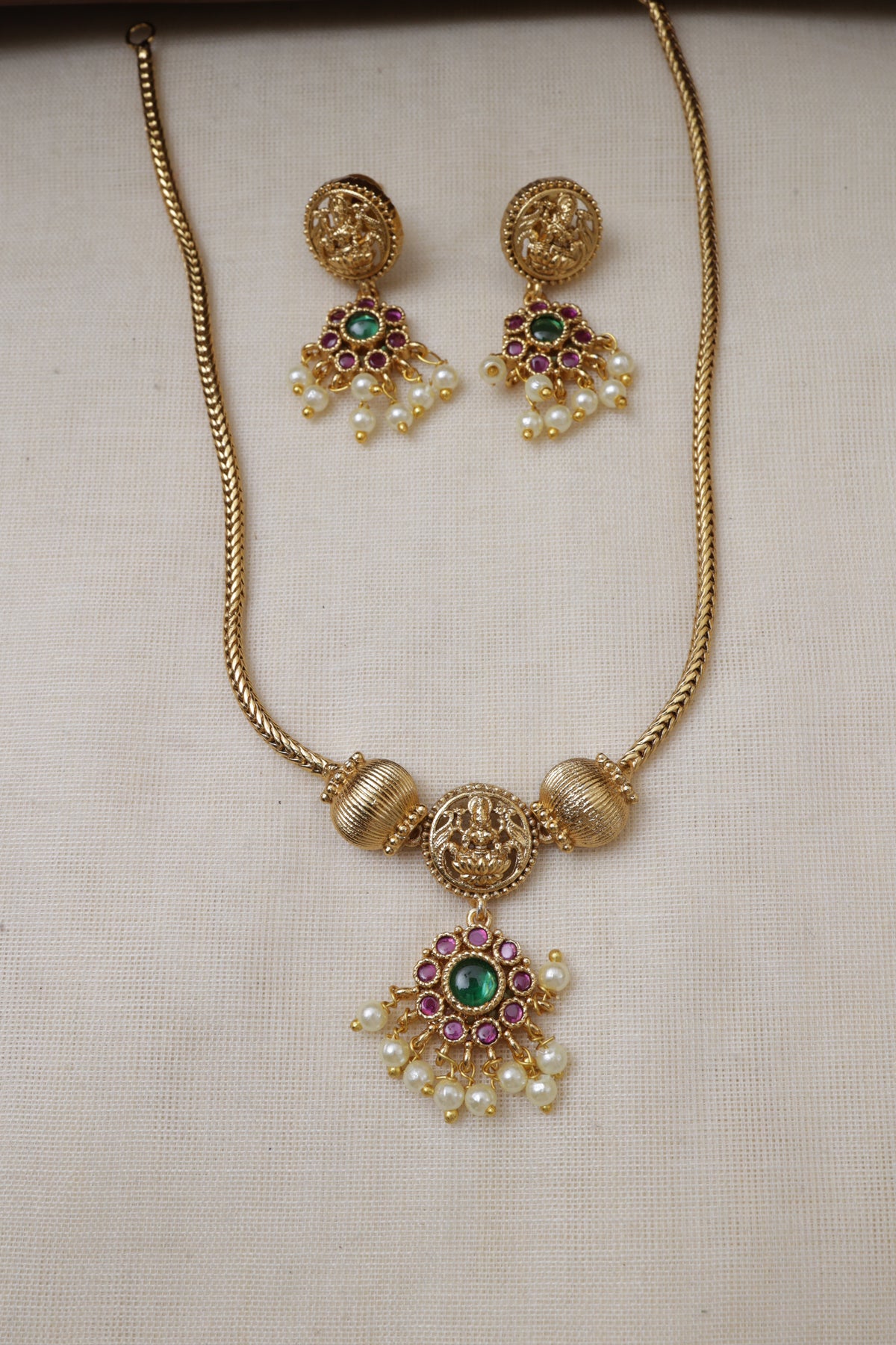 Hema necklace set-JS 0214