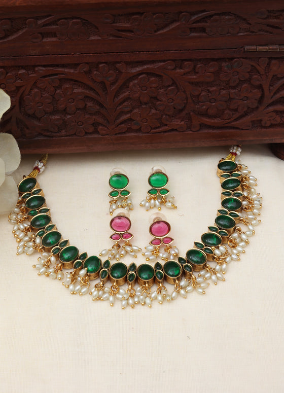 Reversible necklace set