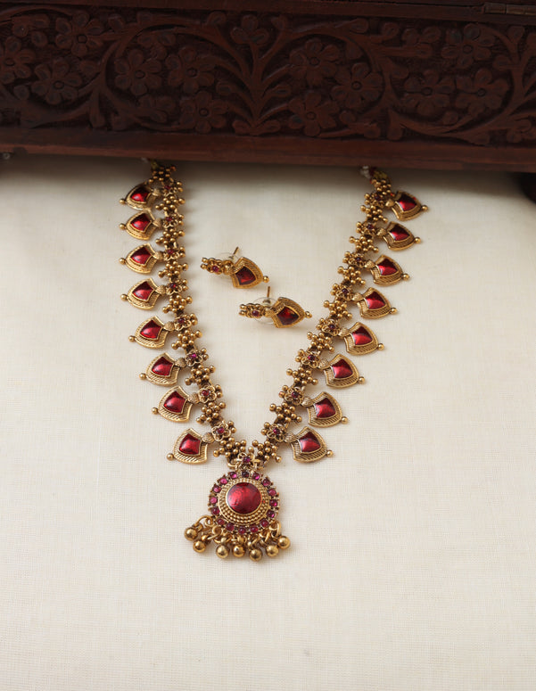 Short palakka necklace set