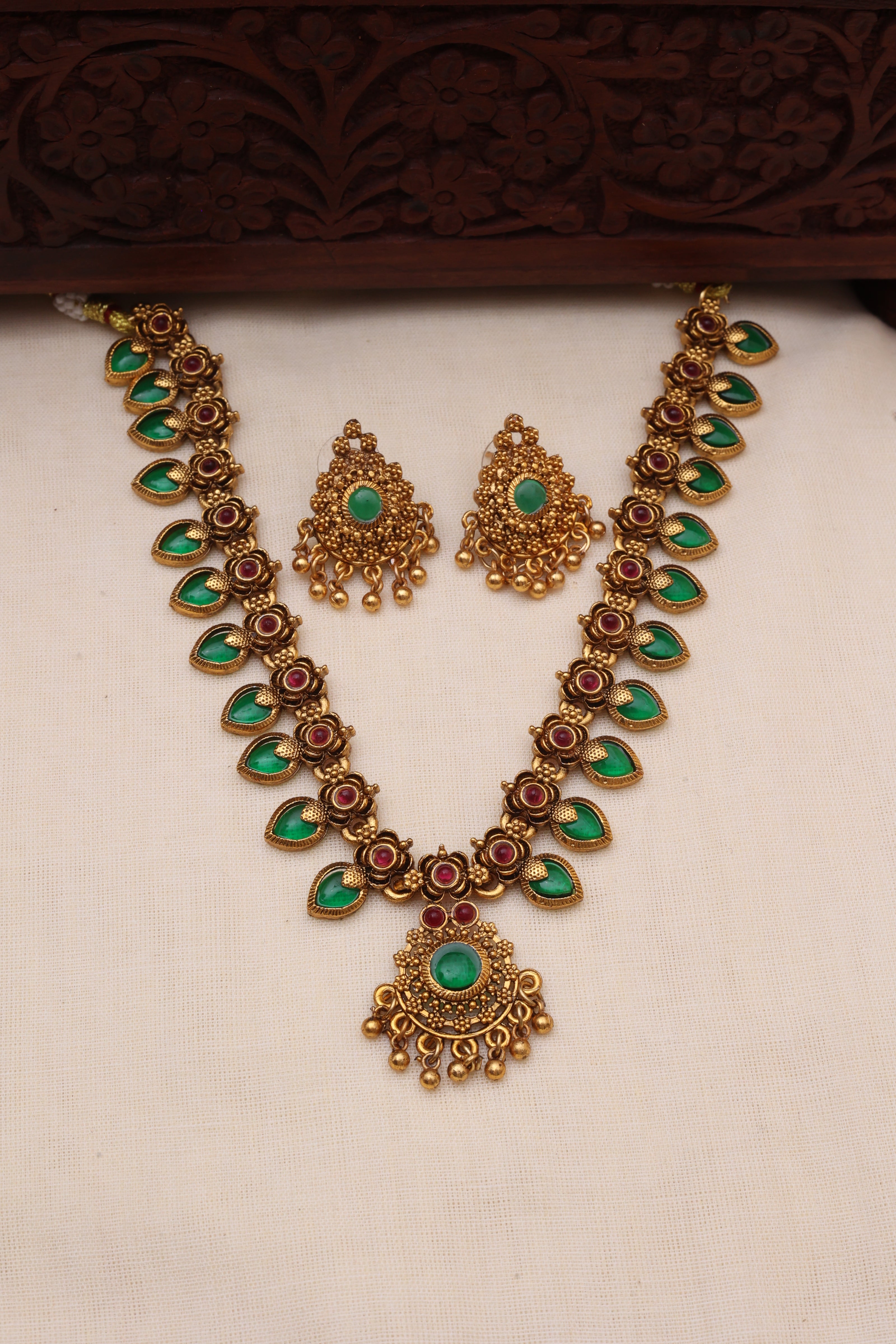 Palakka necklace set short-JS 0103