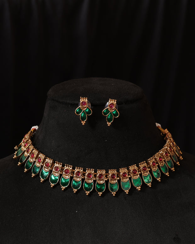 Harini Necklace set