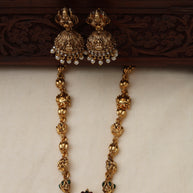 Gayatri necklace set