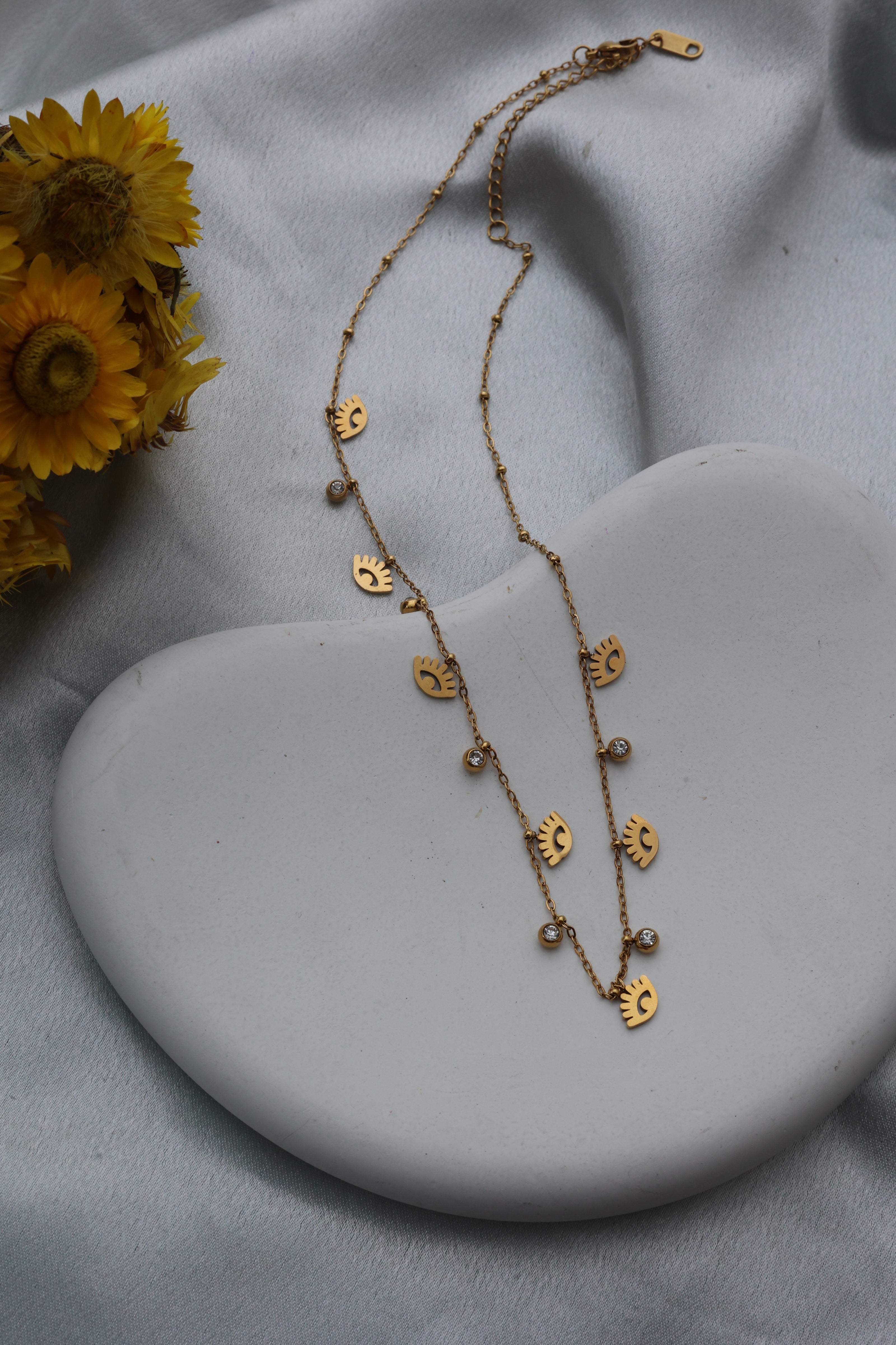 Evil eye multipendant chain