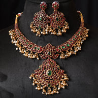 Rudra Kemp necklace set