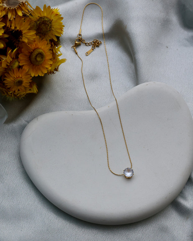 Diamond pendant chain