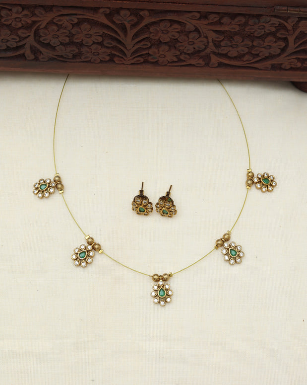 Invisible flower necklace set