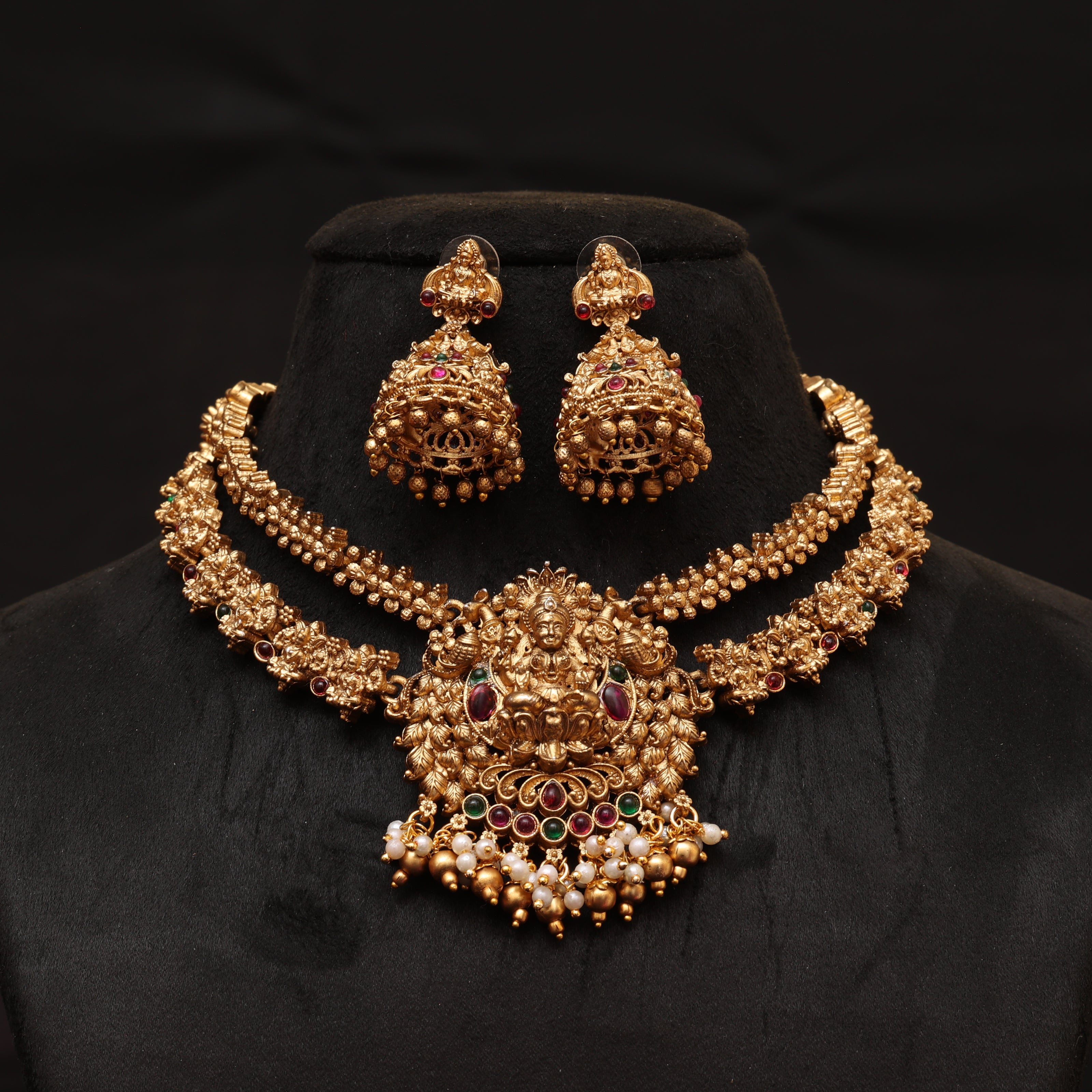 2 layer Devi necklace set