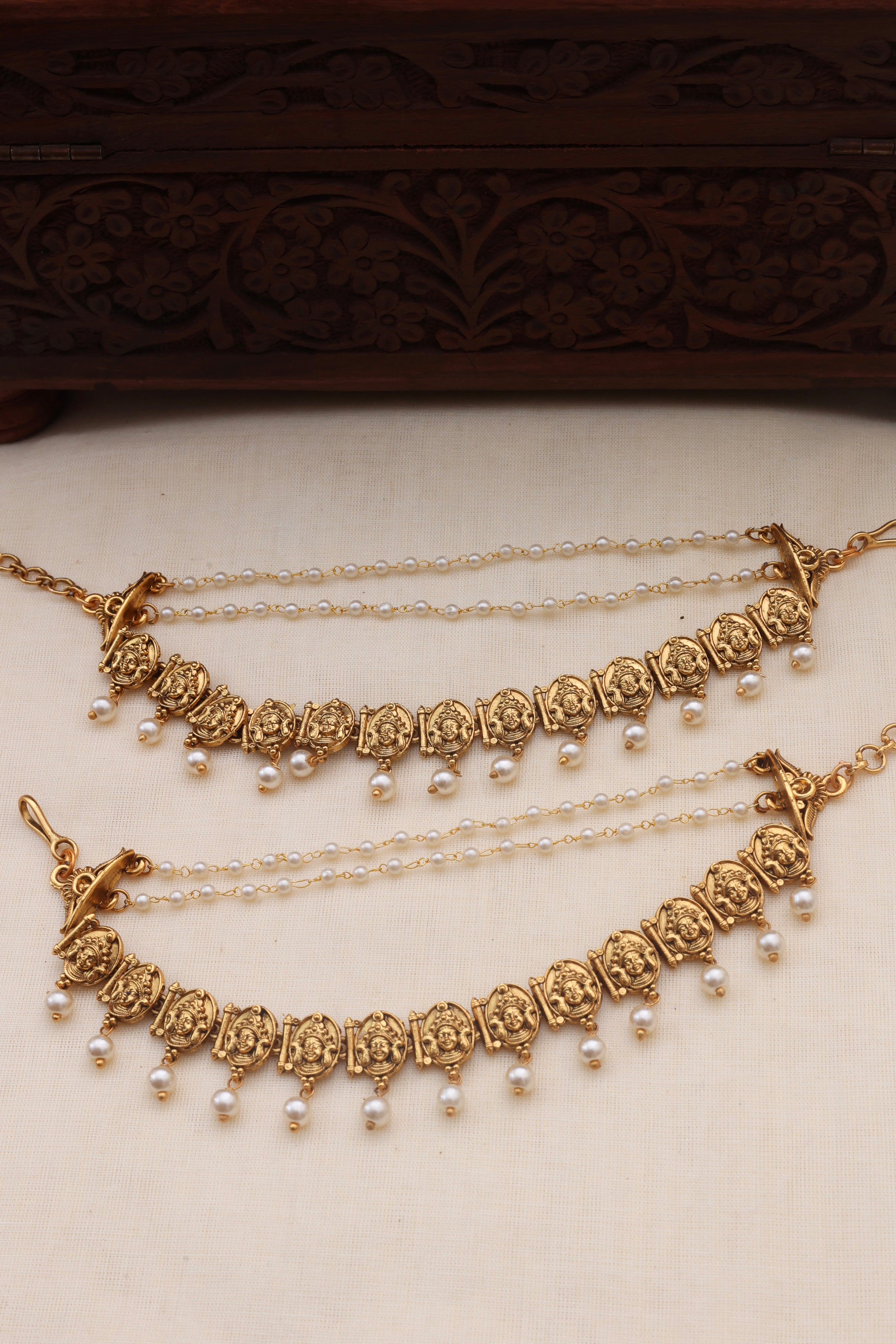 Swarna Earchain pearl-009