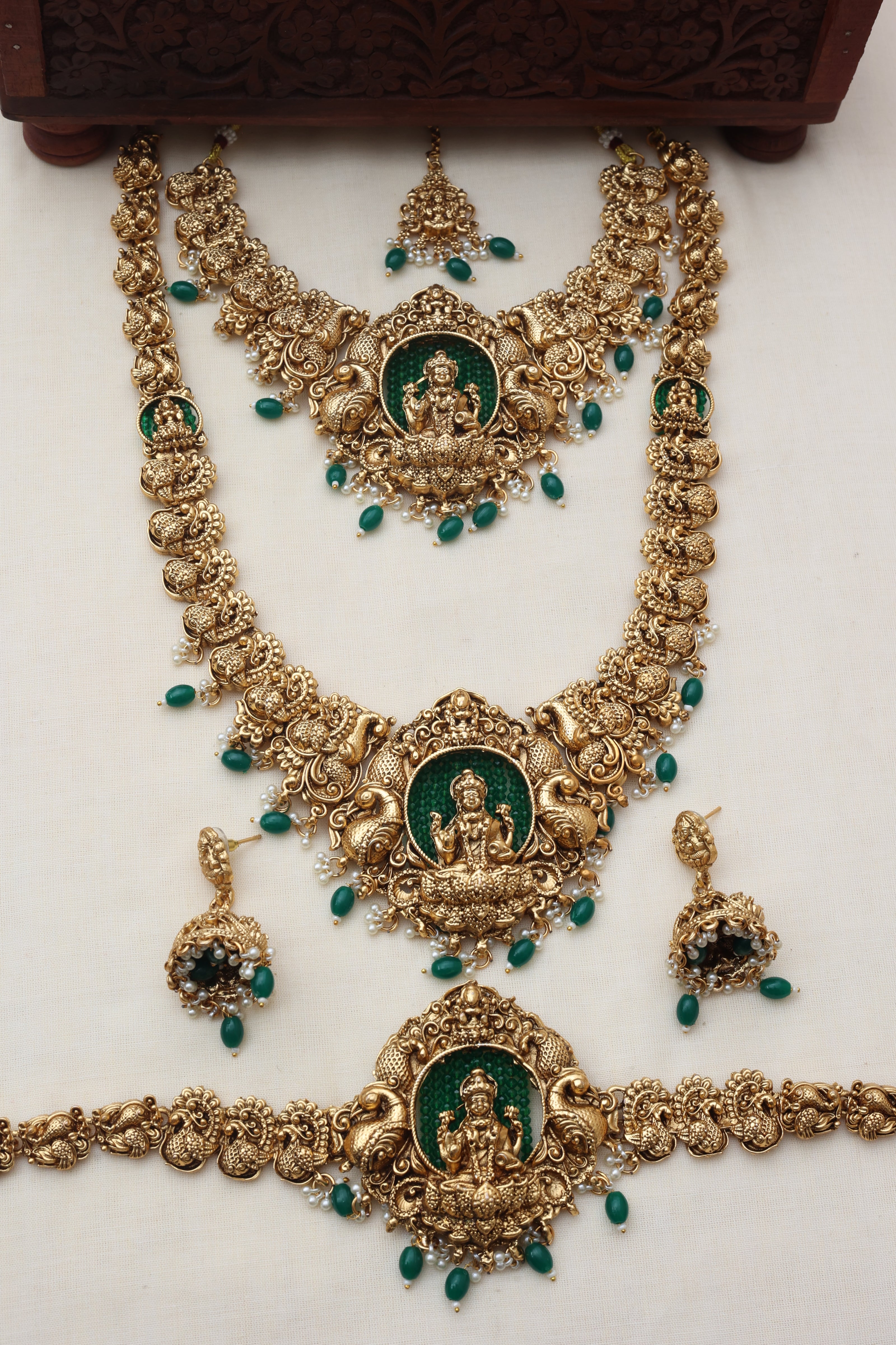 Mayura Lakshmi bridalset