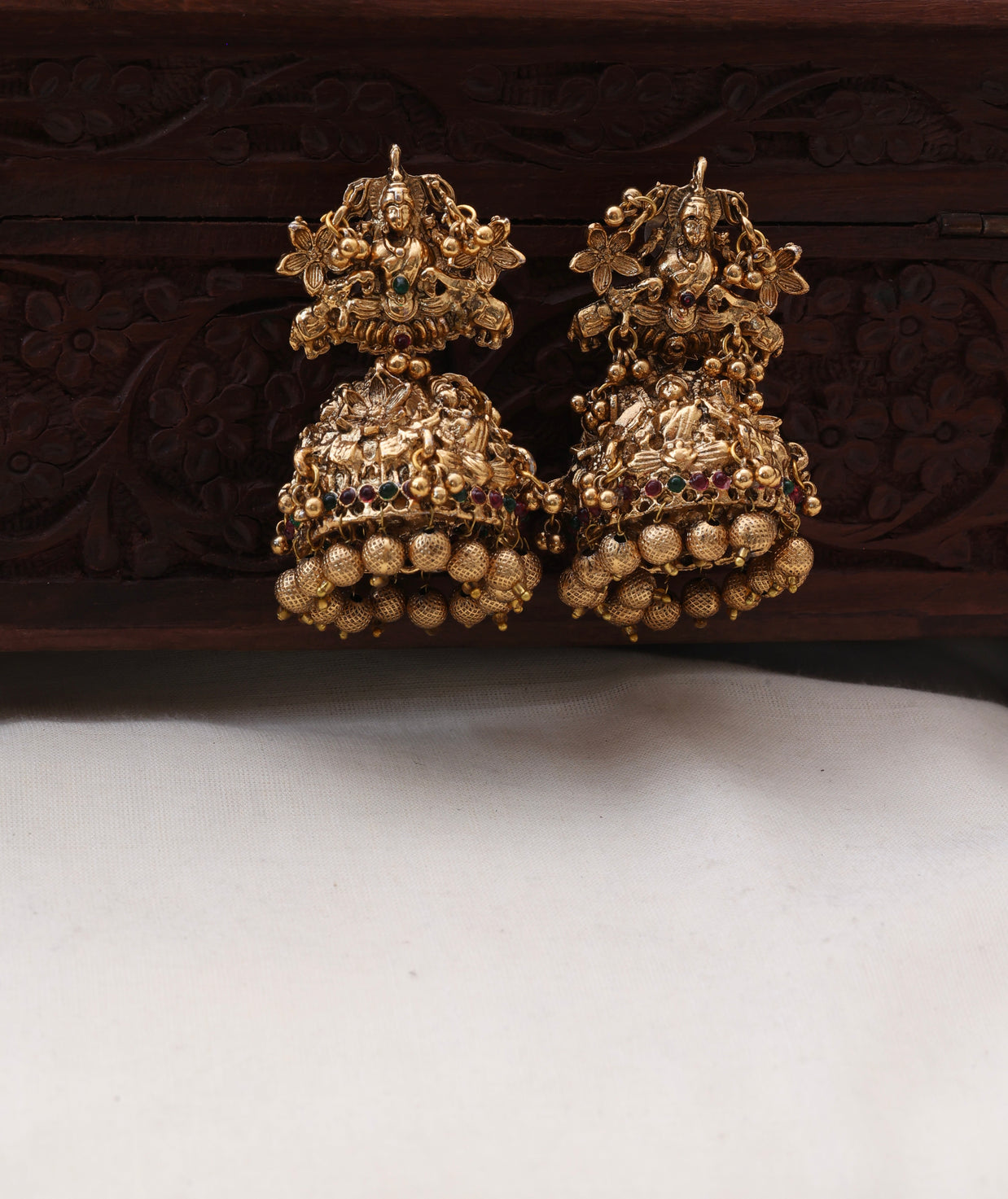 Nayanthara heavy golden jhumkas - (ER 163)