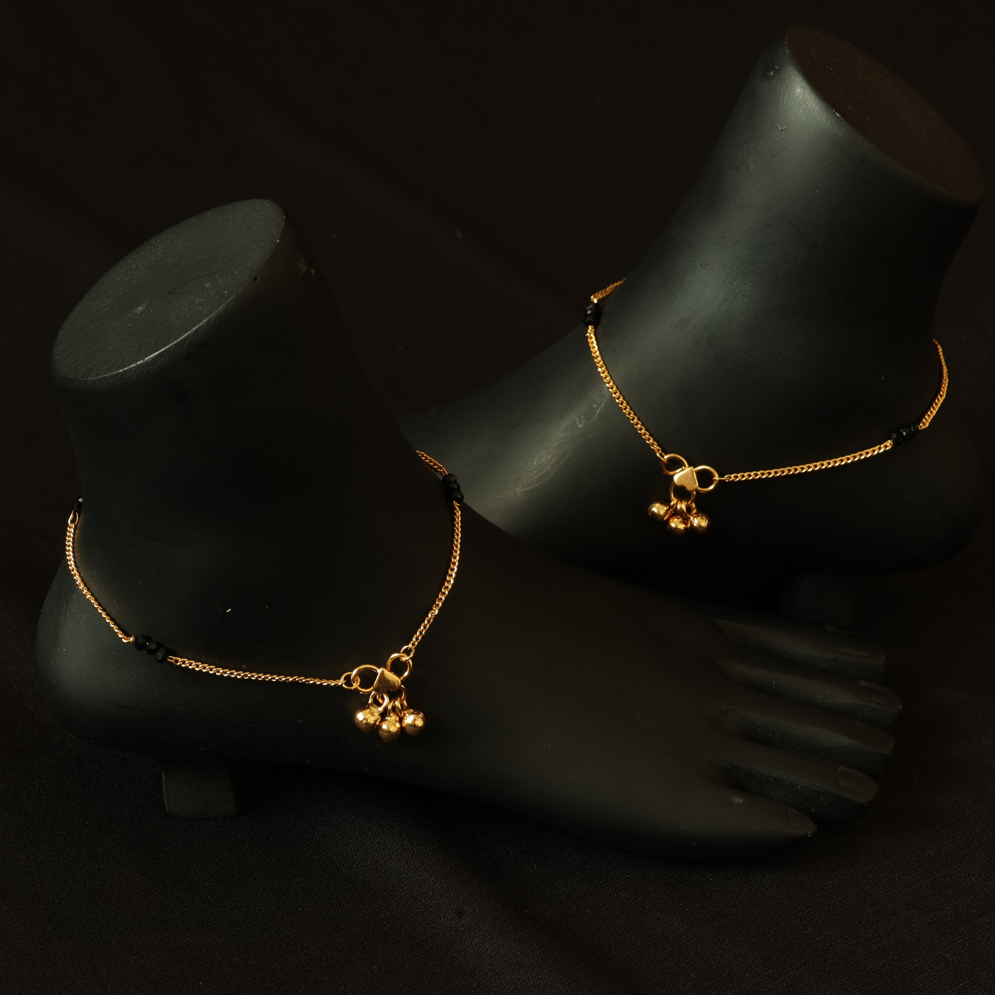 Suvarna charm Anklet