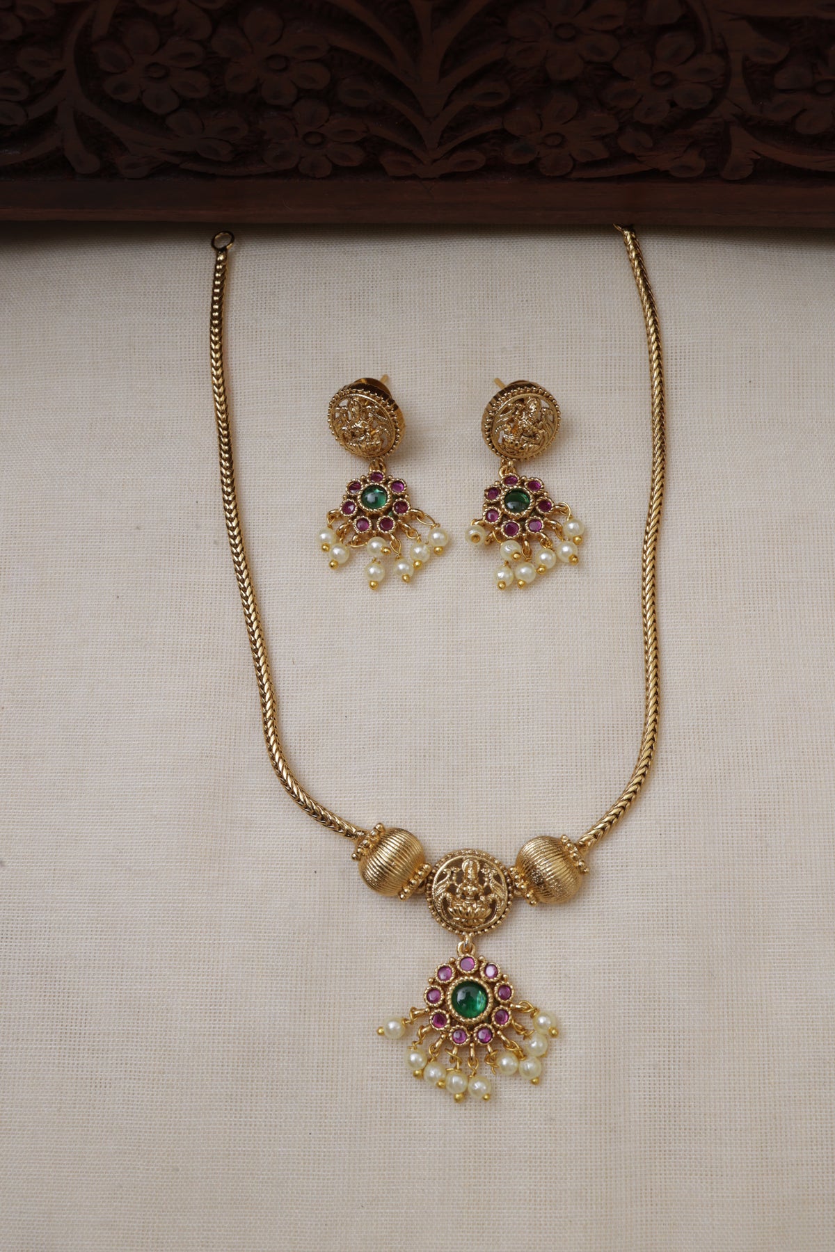 Hema necklace set-JS 0214