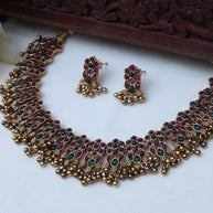 Varnika necklace set