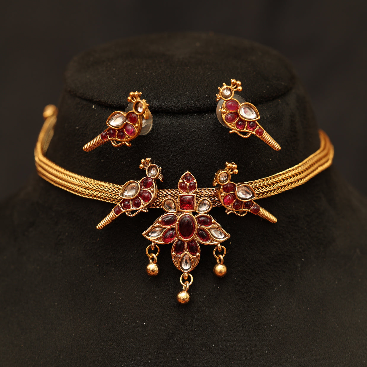 Antique Peacock choker set