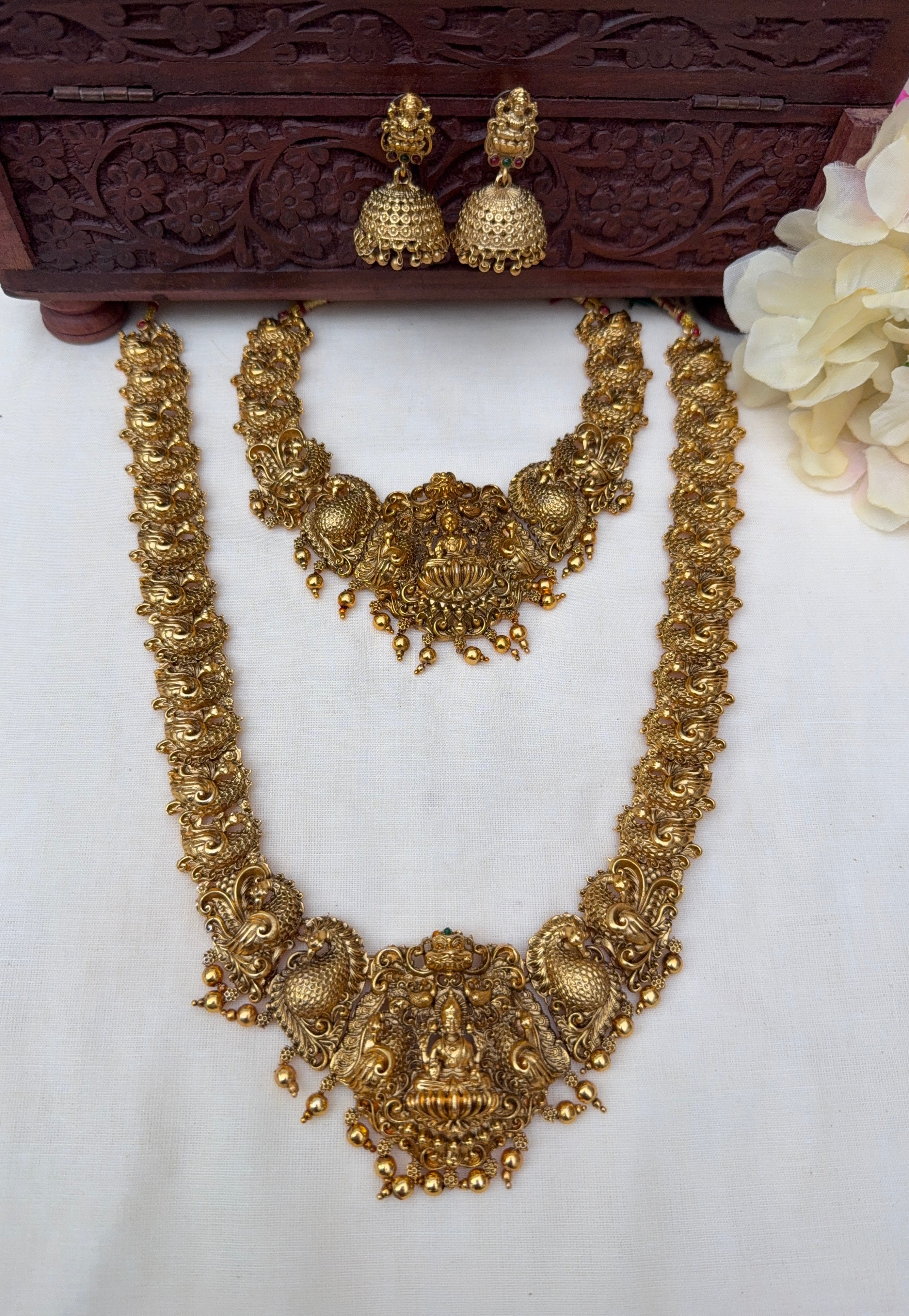 Divine Lakshmi Bridalset