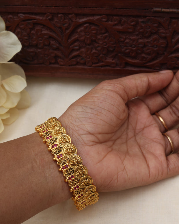Swarna Devi Bangles