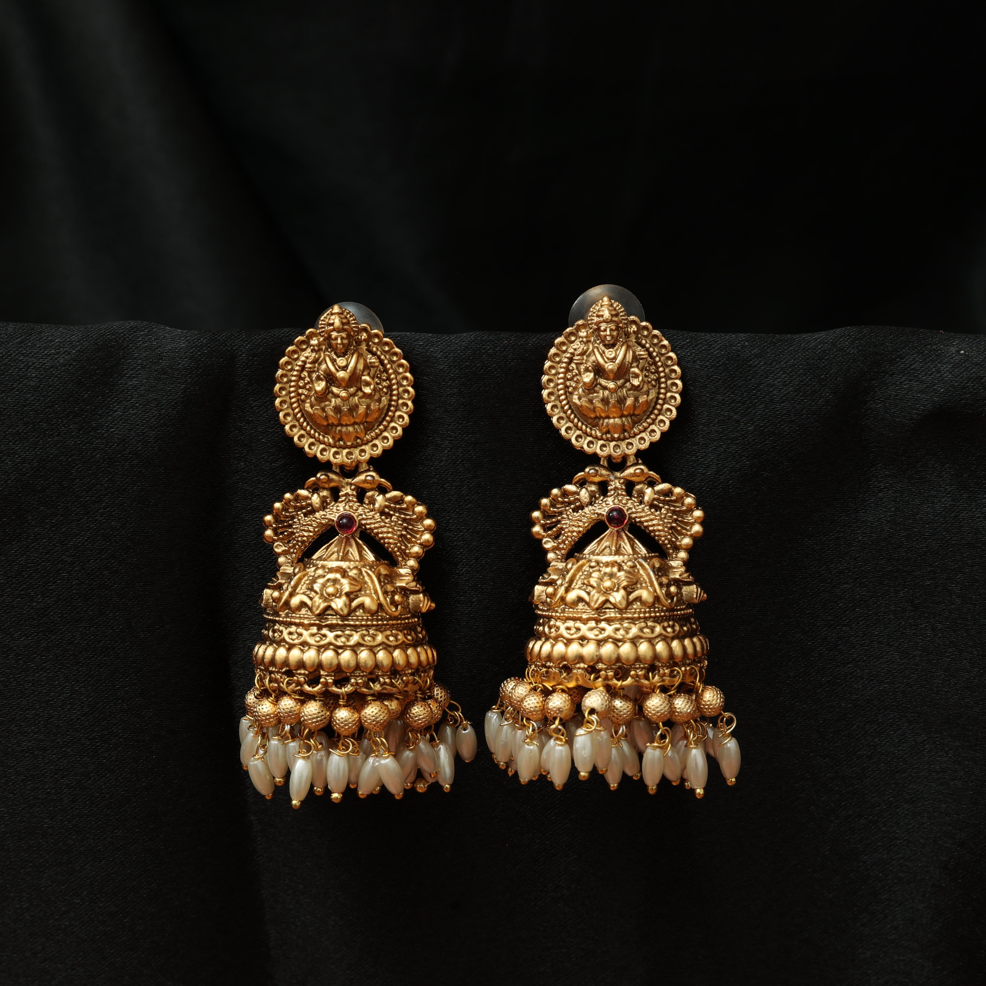 Suvarna Devi Jhumkas