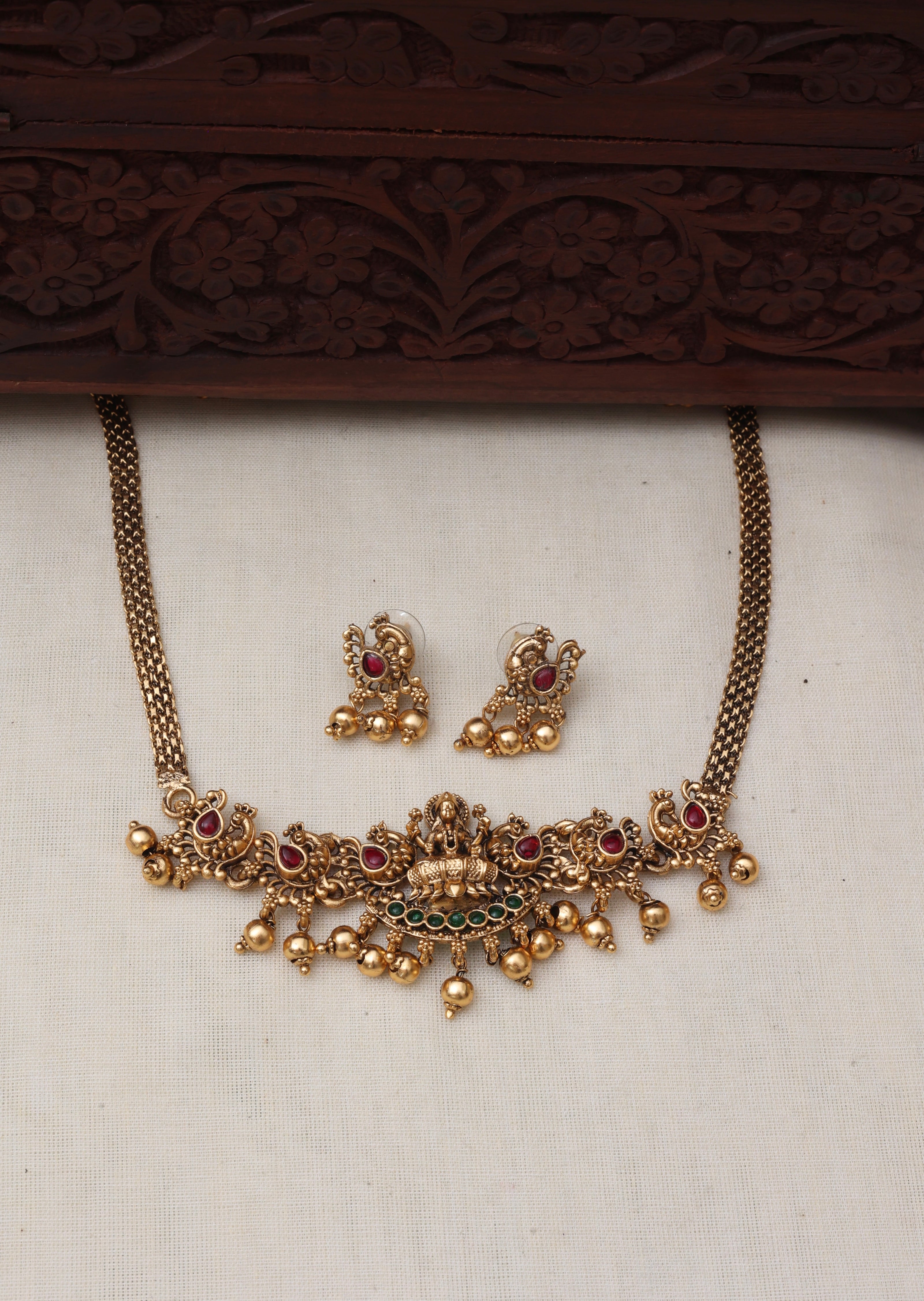 Athira choker set Multicolour -JS 0197
