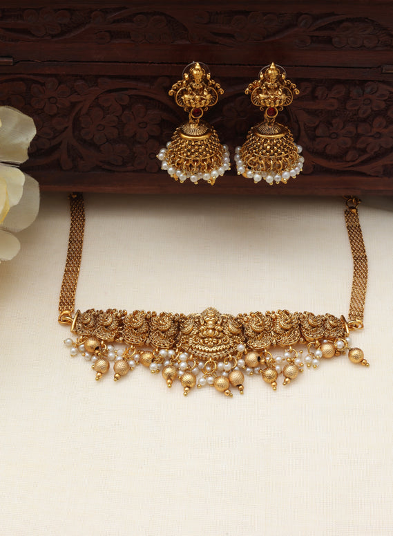 Devi choker set