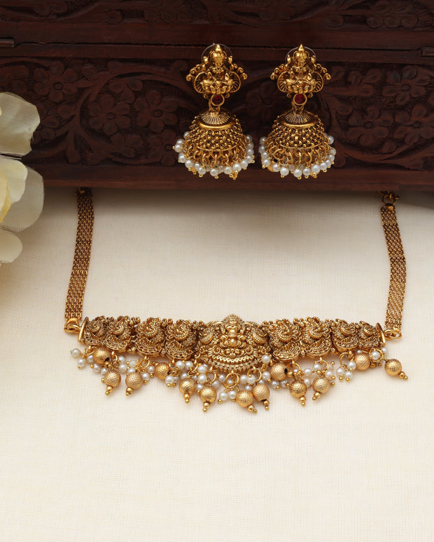 Devi choker set