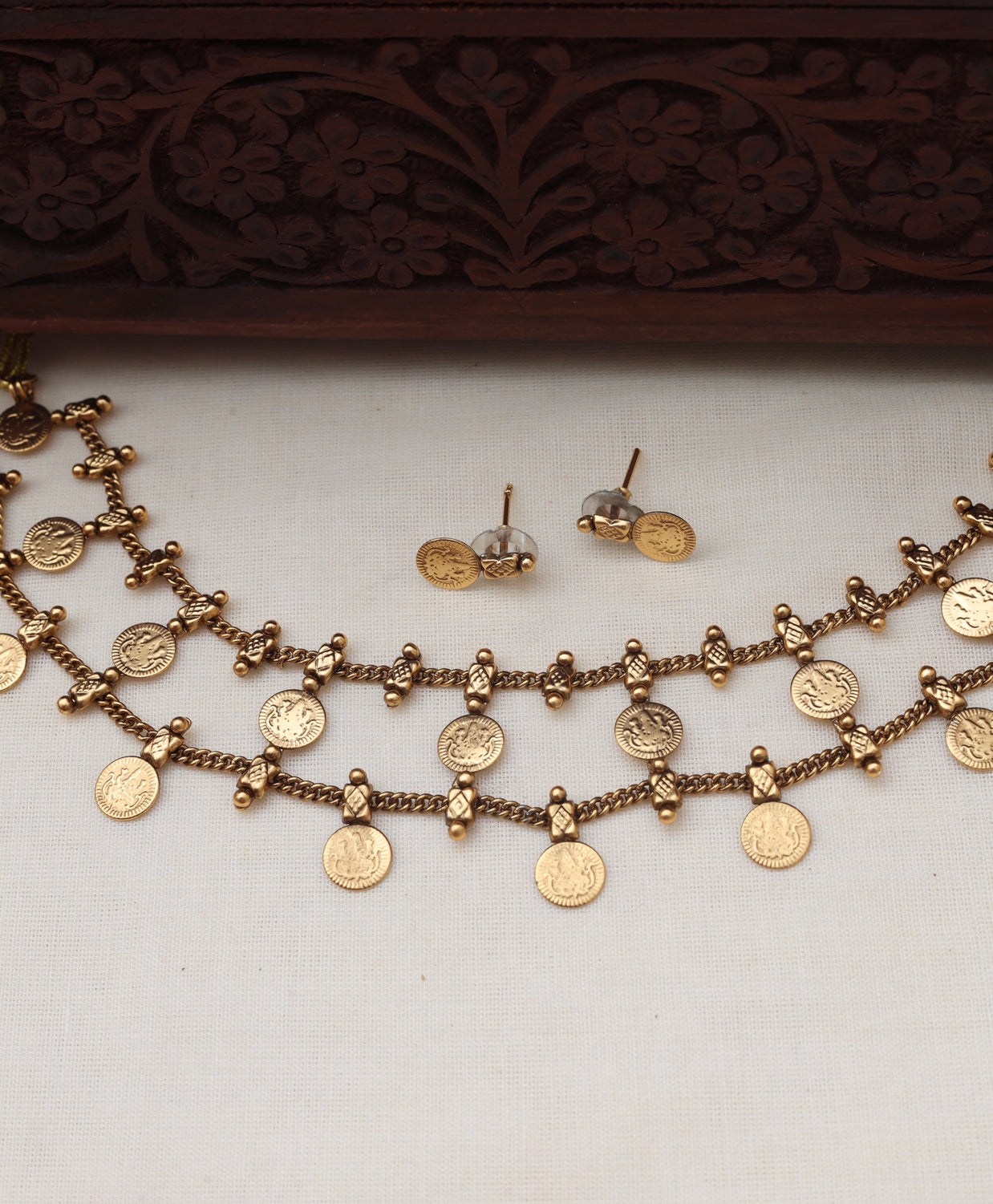 2 layer coin choker set