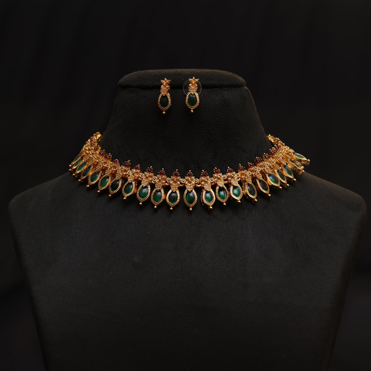 Budget Palakka necklace set
