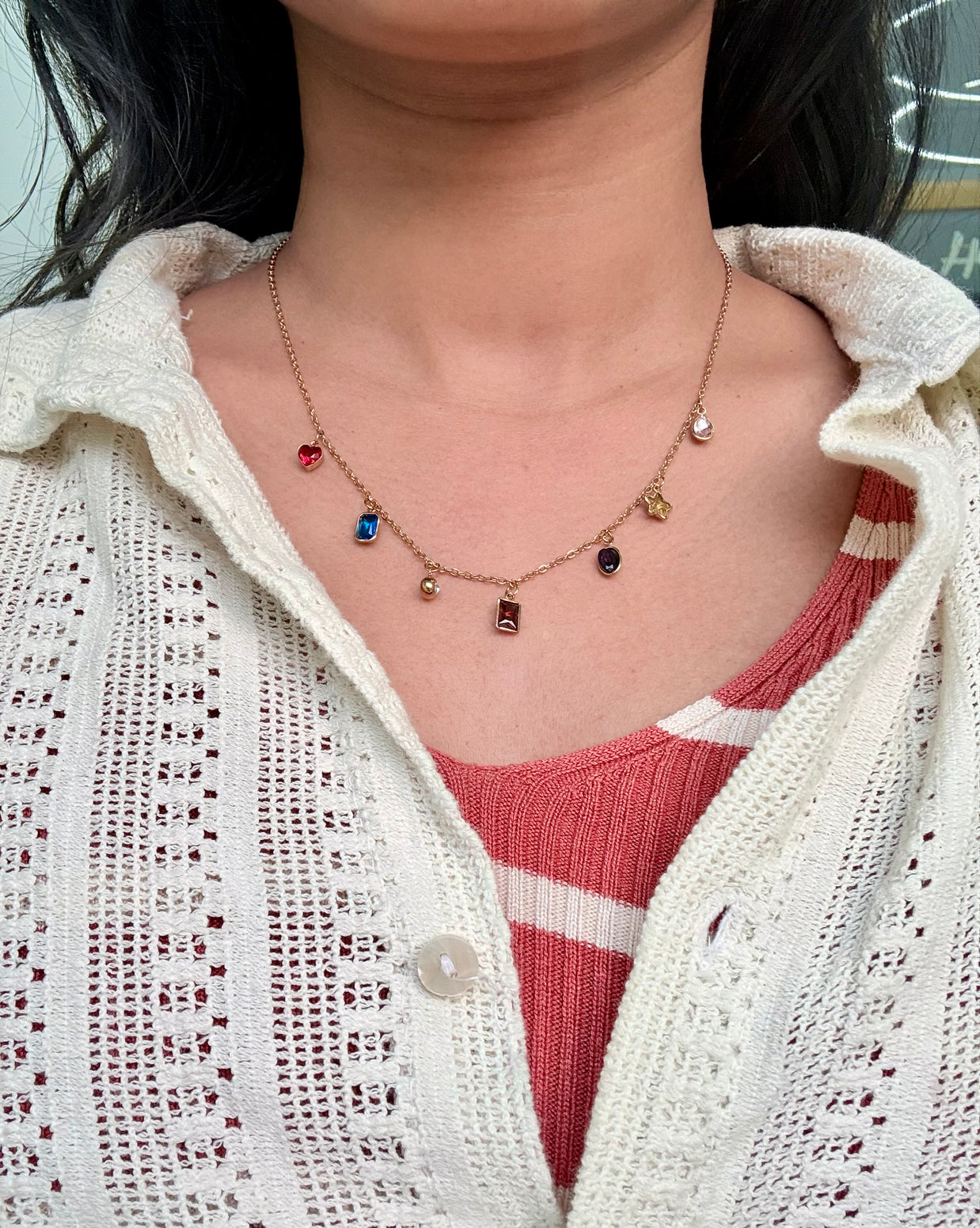 Multicolour pendant chain