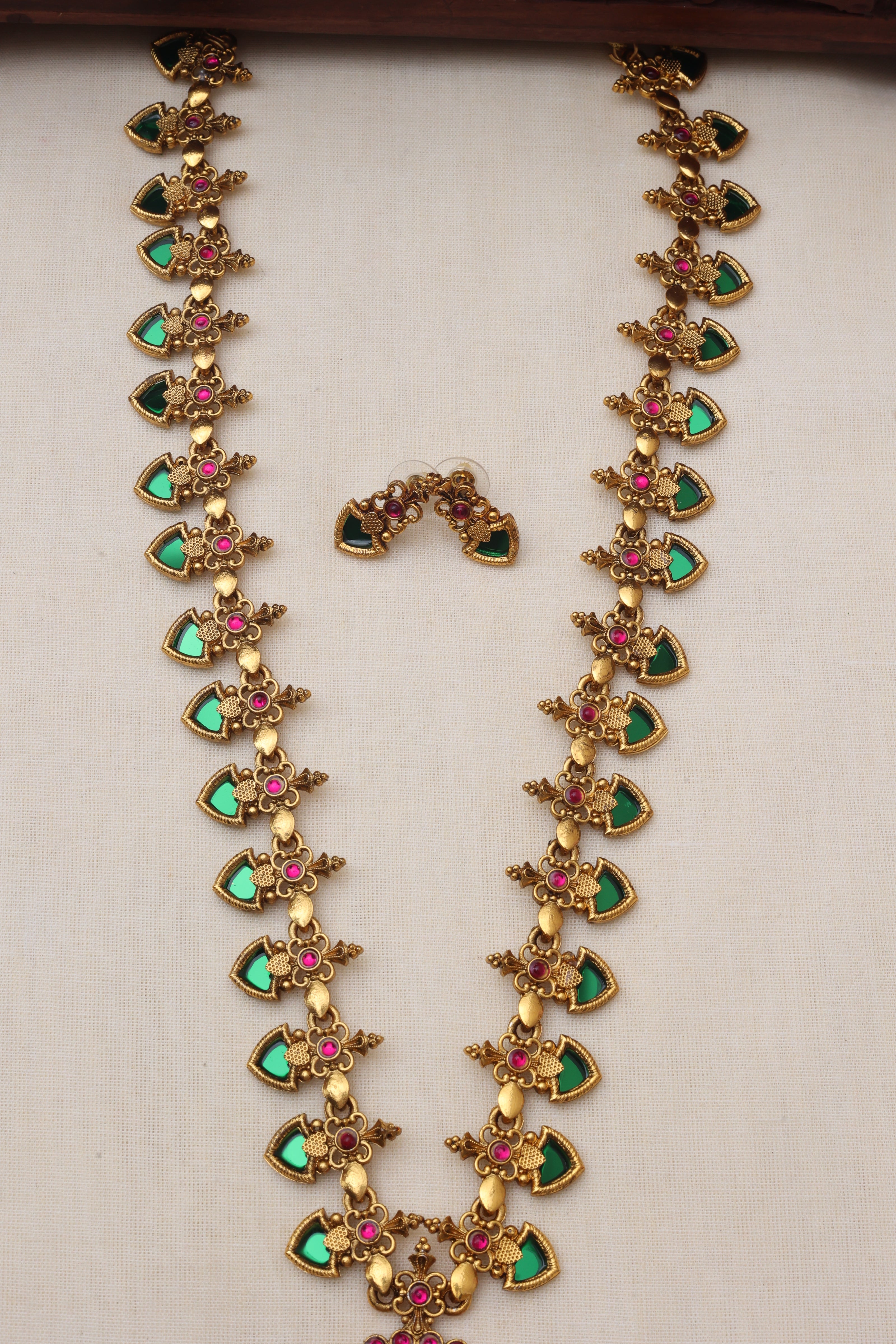 Mukura palakka haaram -JS 0174