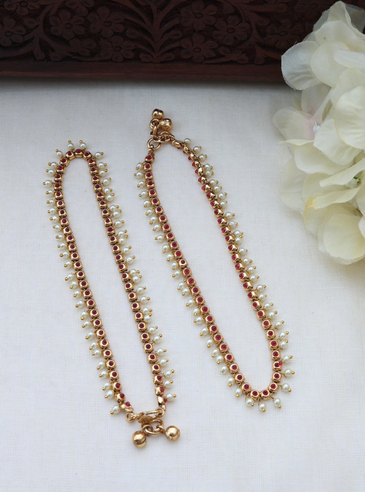 Ruby motti Anklet