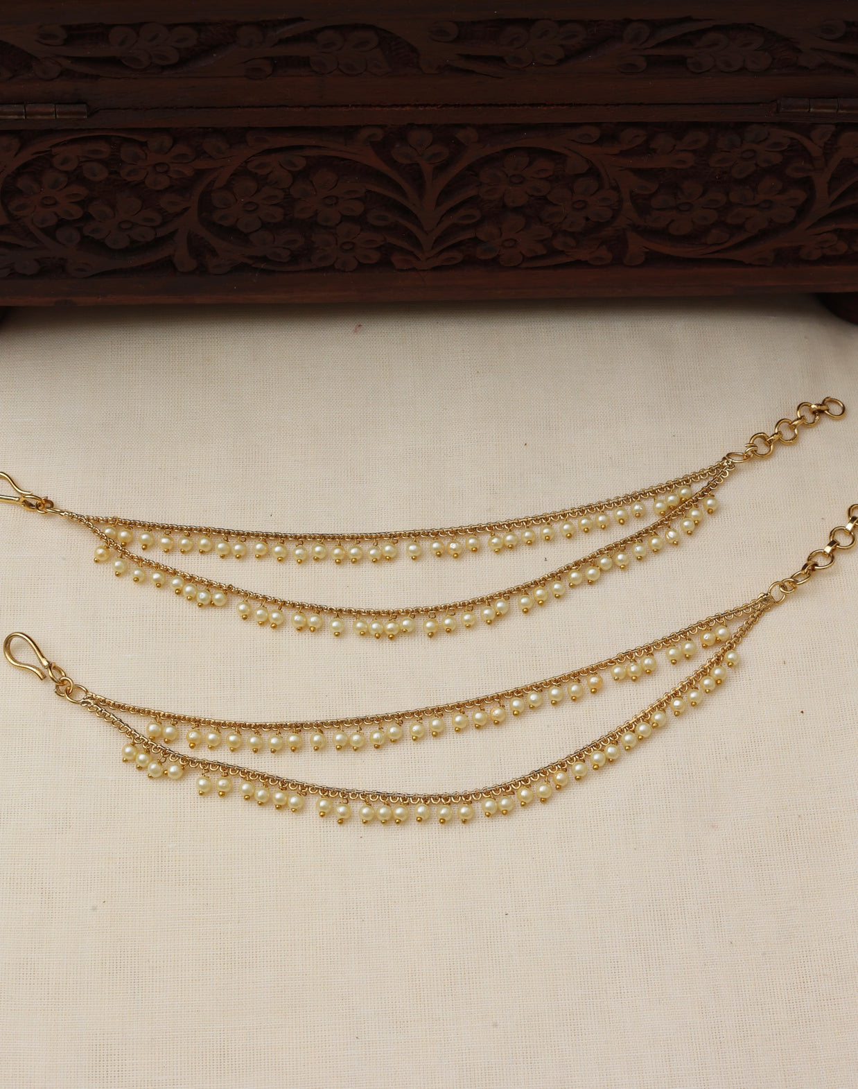 2 layer pearl earchain - (EC 003)