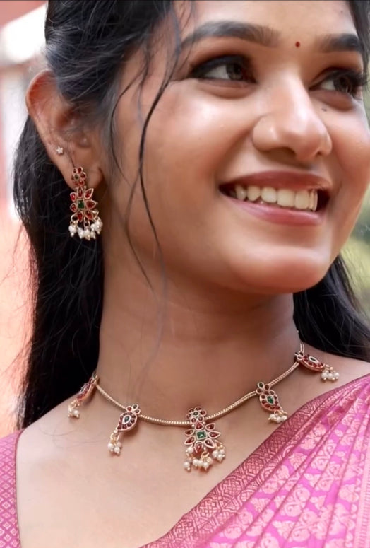 Ruby Emerald Necklace Set With Pearls